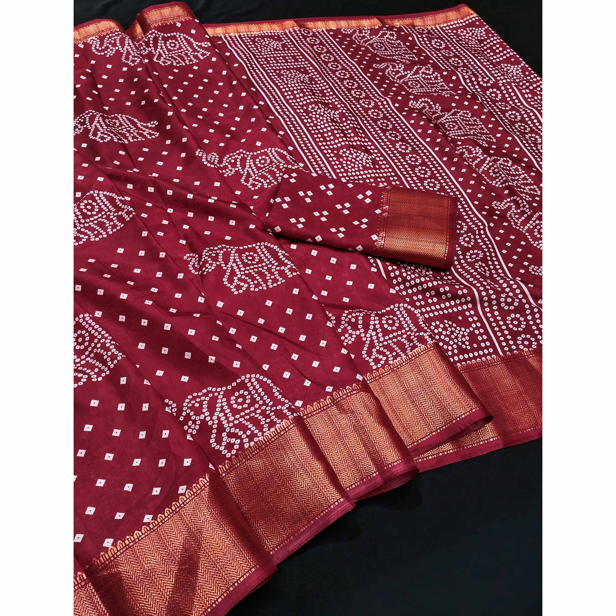Maroon Dola Silk Saree Featuring Traditional Bandhani Print & Elegant Weaving Border - Image 3