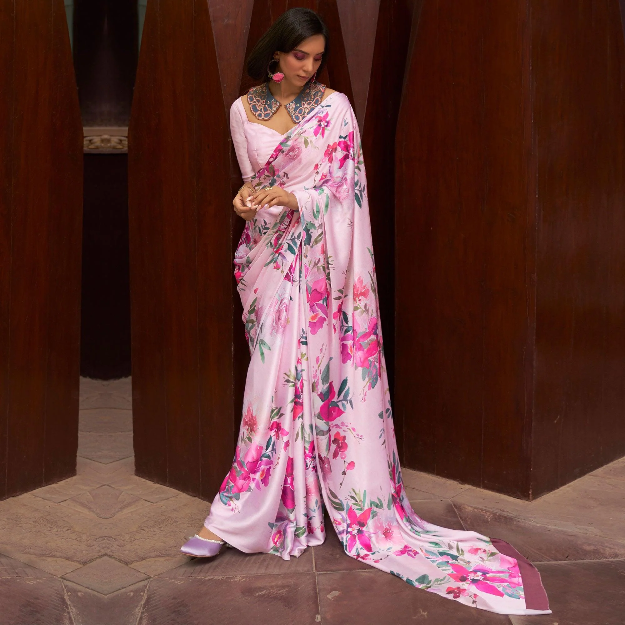 Pink Floral Digital Printed Satin Saree - Image 2