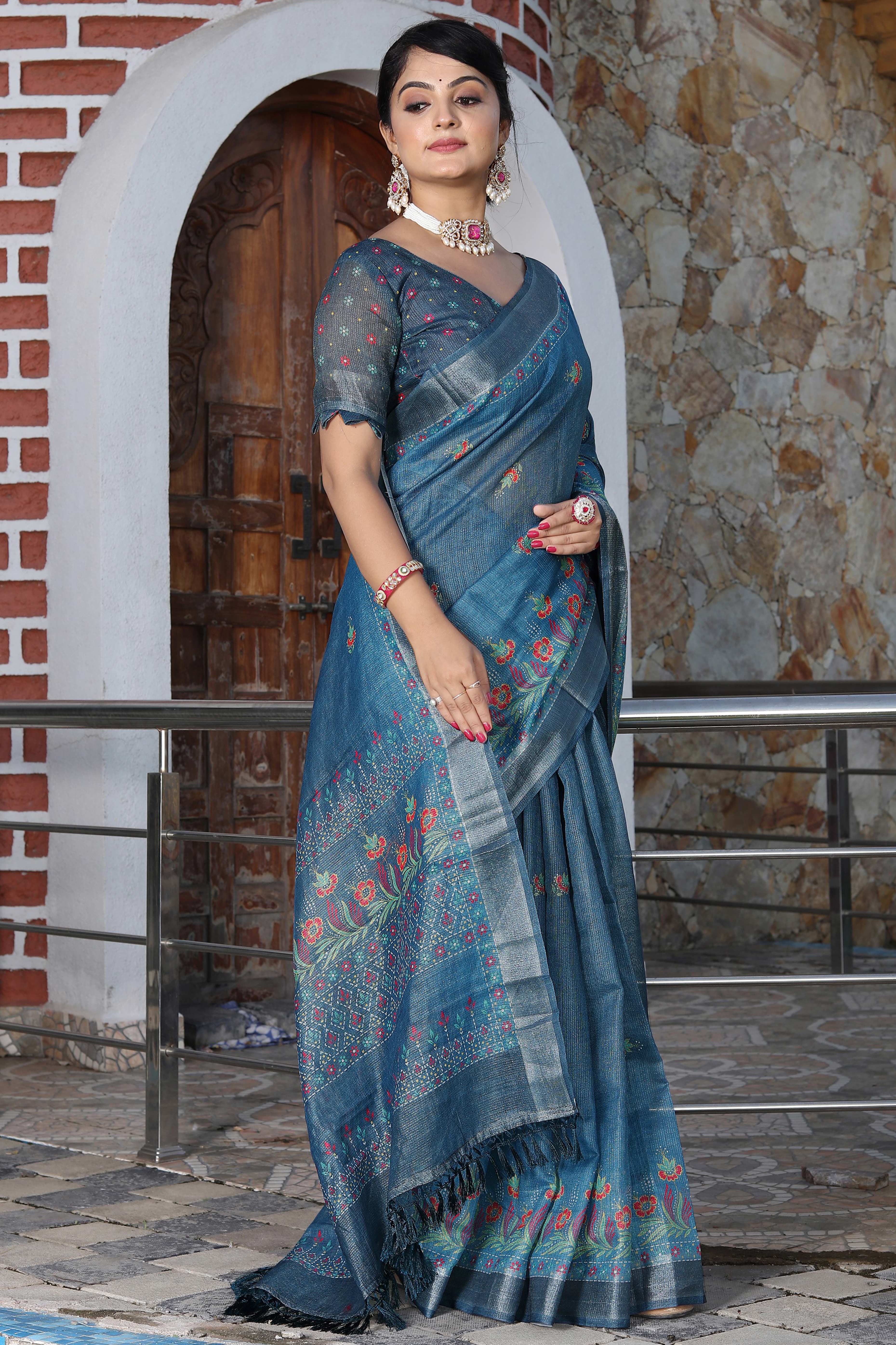 Beautiful Blue Tissue Handloom Saree with Detailed Digital Floral Embellishments - Image 4