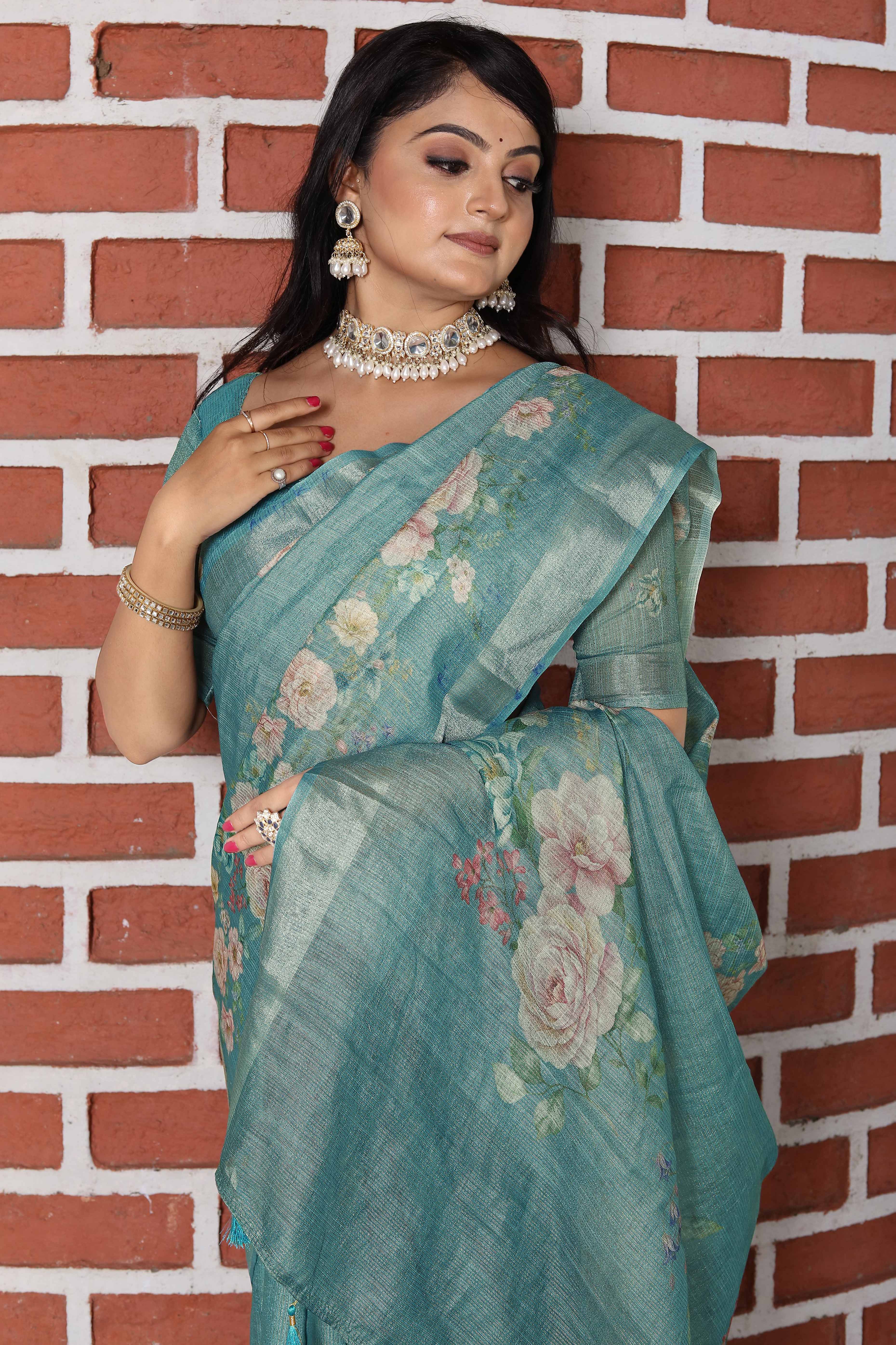 Beautiful Rama Green Tissue Handloom Saree with Detailed Digital Floral Embellishments - Image 6