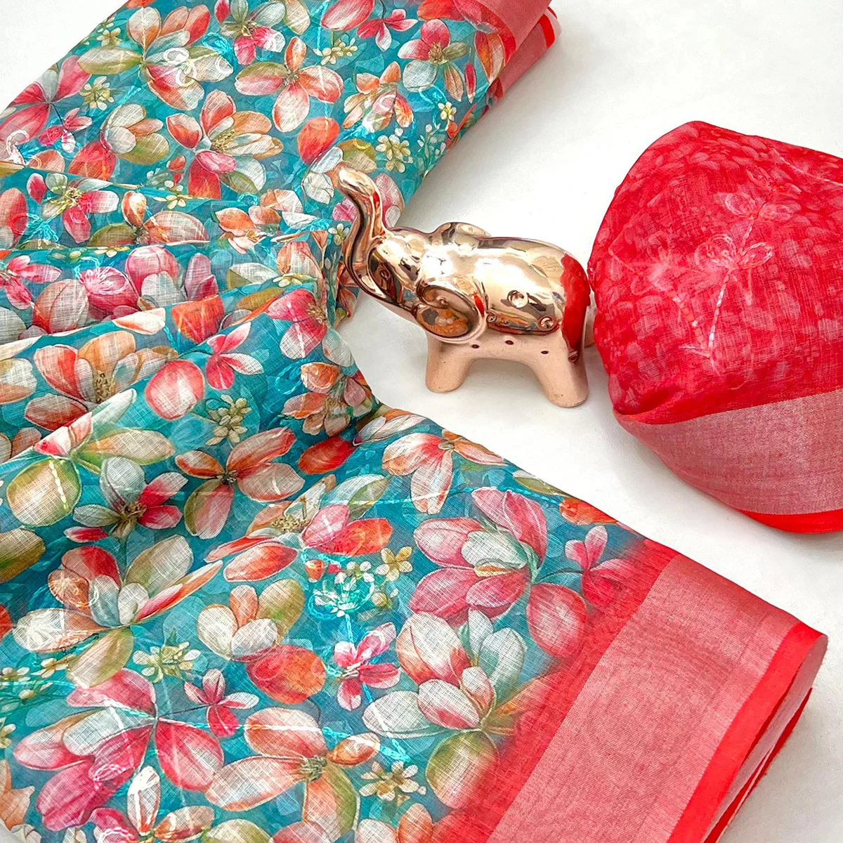 Beautiful Teal Floral Printed Saree in Lightweight Soft Linen Fabric - Image 2