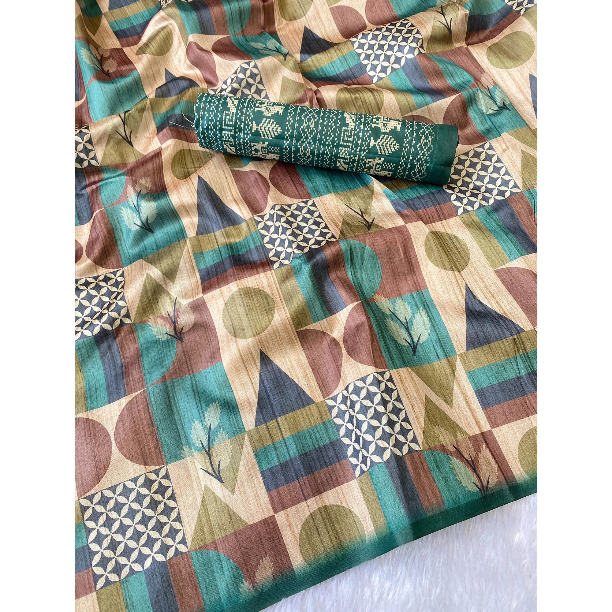Beige Festive Tussar Silk Blend Saree Showcasing Stylish Geometric Print Detailing - Image 3