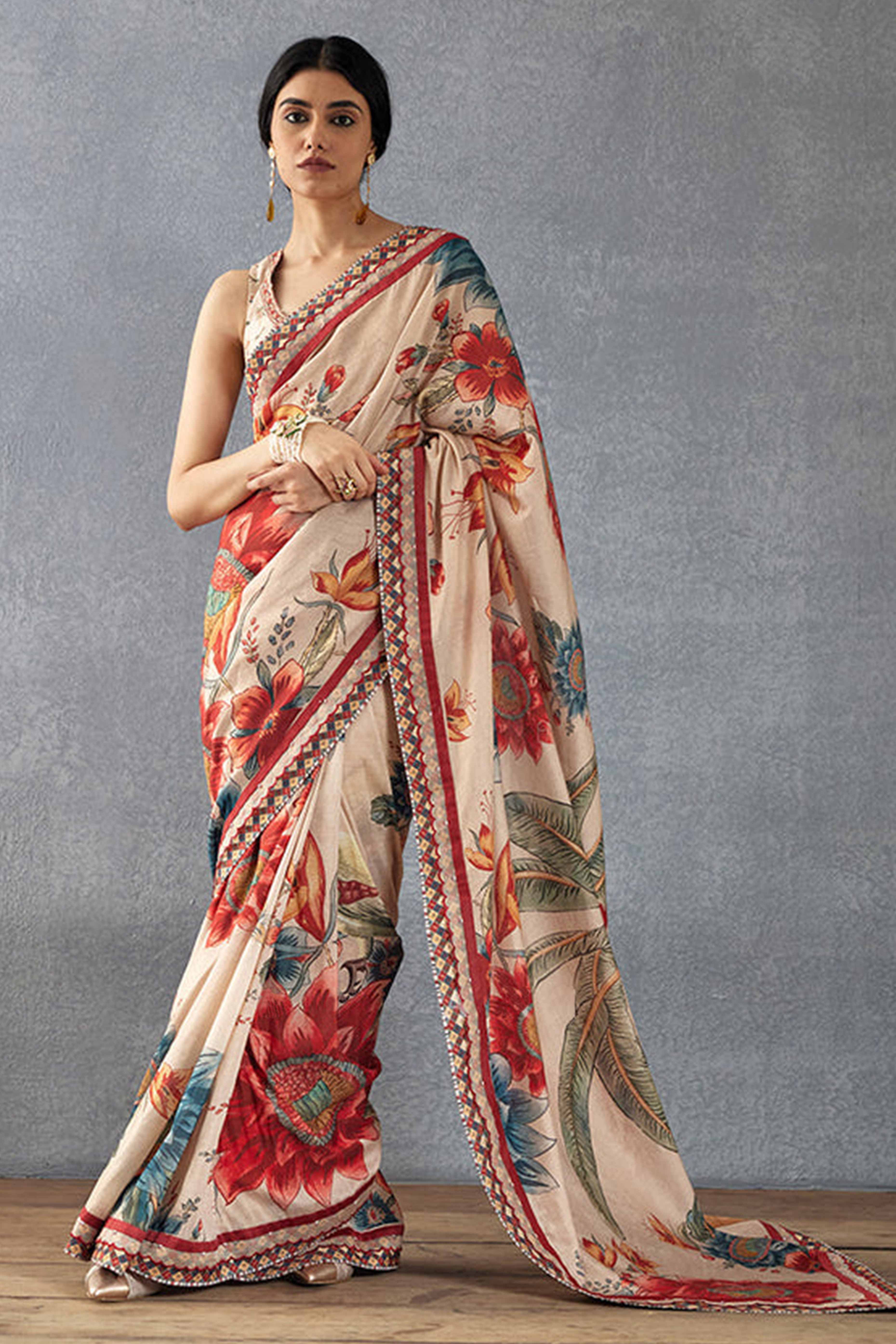 Beige Floral Printed Moss Chiffon Saree With Tassels - Image 3