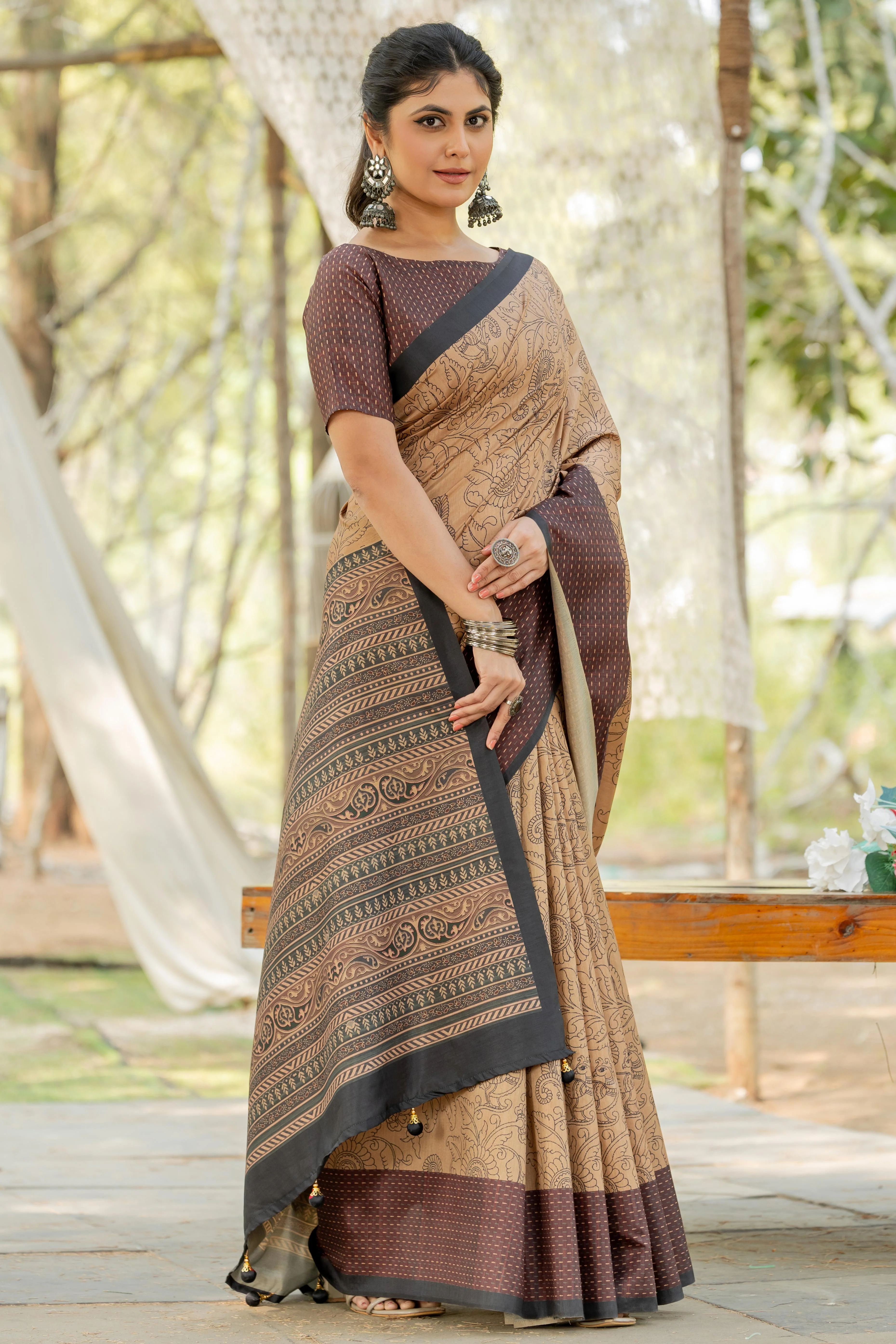 Beige Kozi Cotton Silk Saree Showcasing Digital Prints and Soft Tassel Edging - Image 3