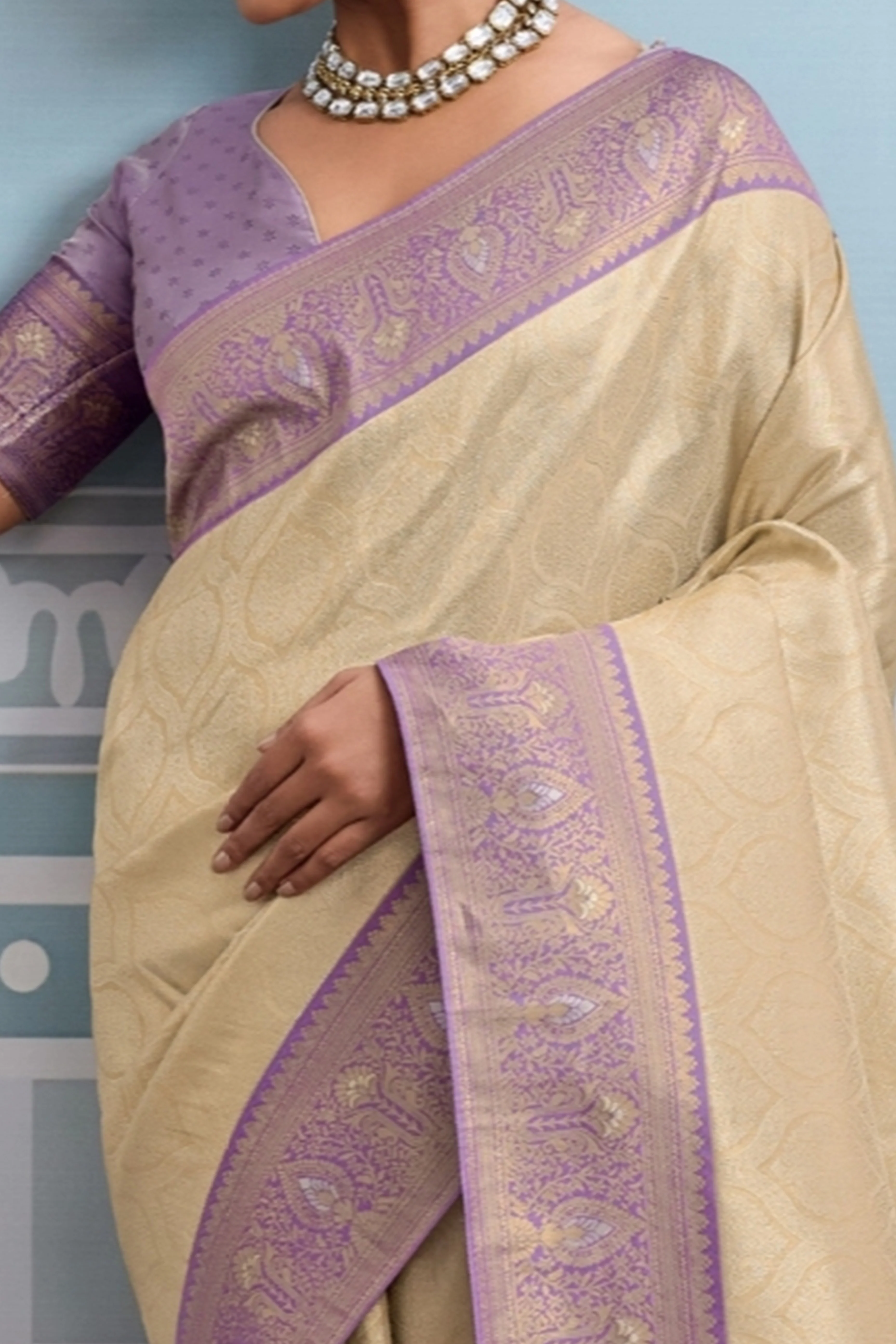 Beige Soft Kanjivaram Silk Saree with Classic Zari Weaving for Elegant Styling - Image 2