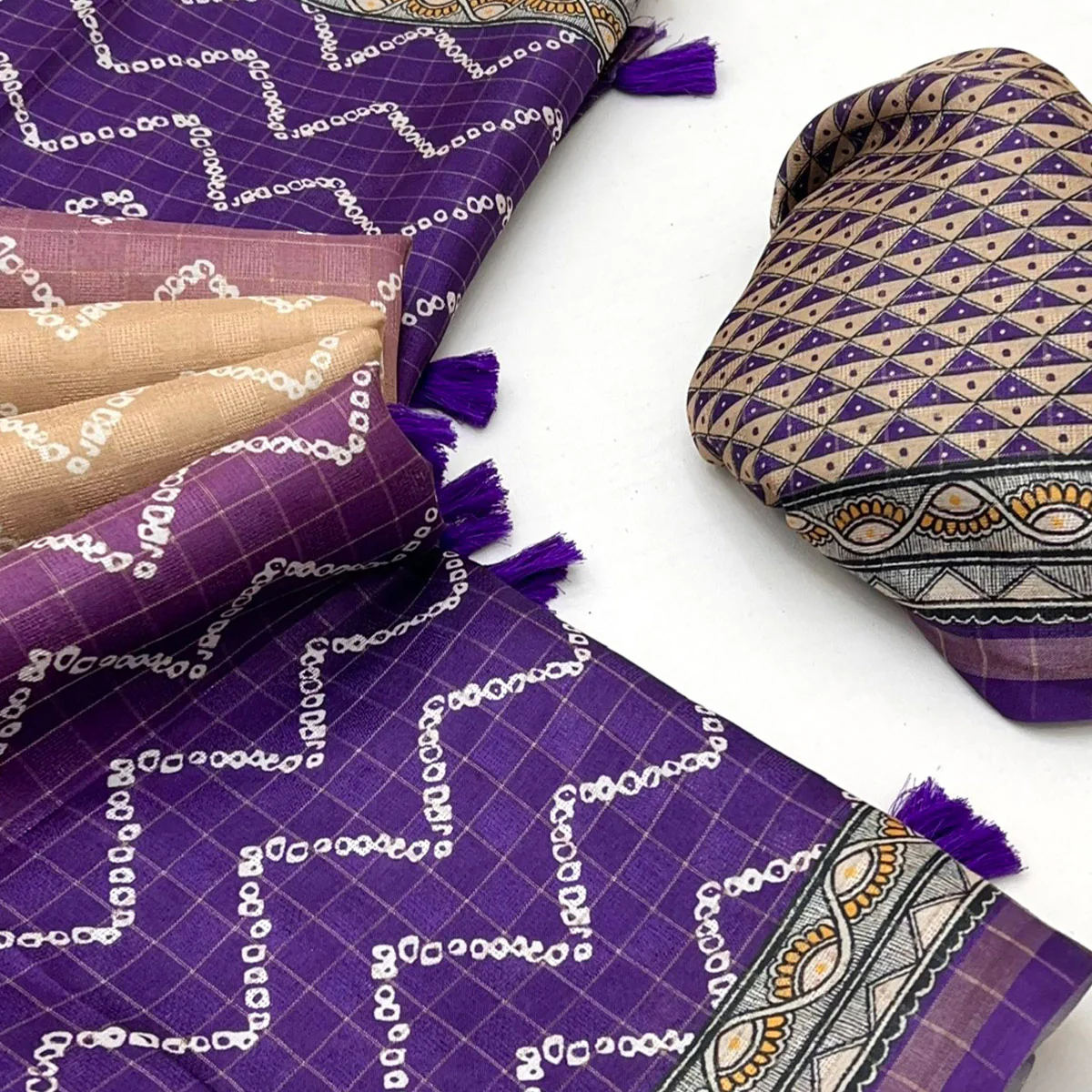 Beige & Violet Maheshwari Cotton Silk Saree with Zig-Zag Pattern - Image 2