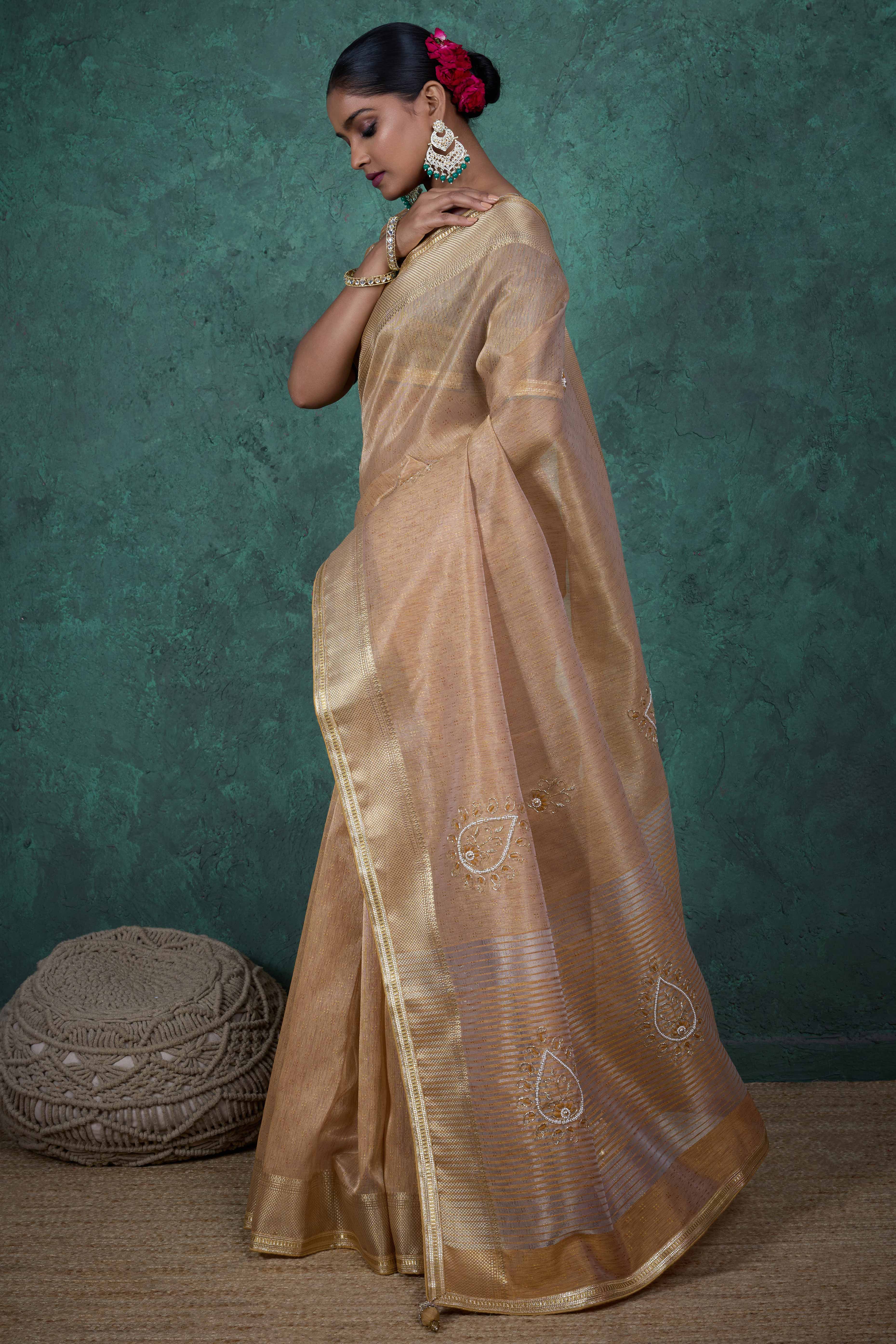 Beige Woven Linen Tissue Saree Featuring Beads Embellishment - Image 3