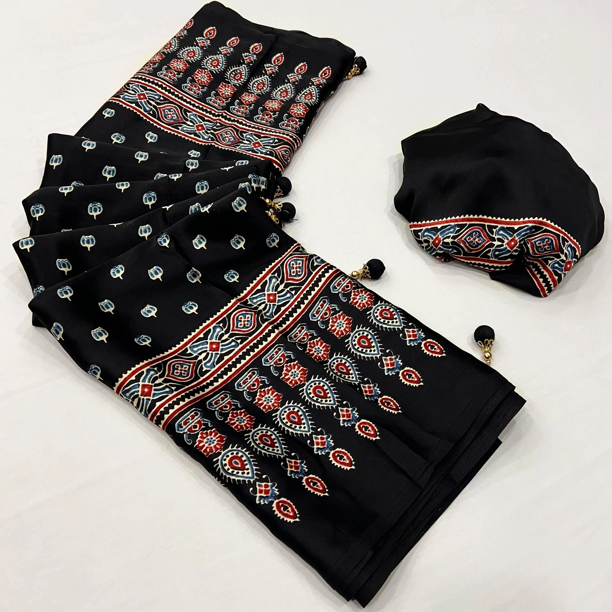 GRNR-AJARAKH-LUXE-BLACK - Image 3