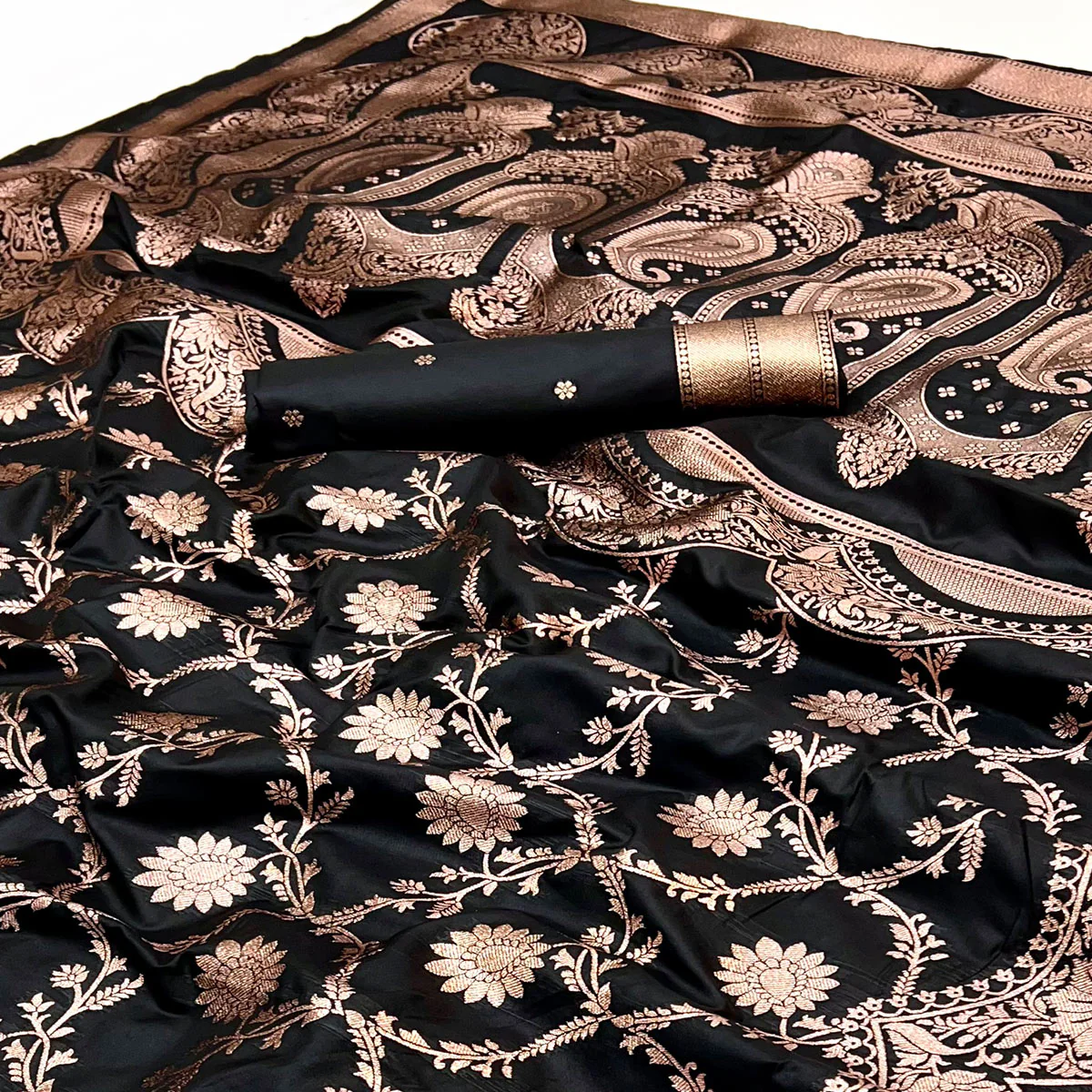 Black Art Silk Saree With Intricate Floral Zari Weaving & Banarasi Pallu - Image 2
