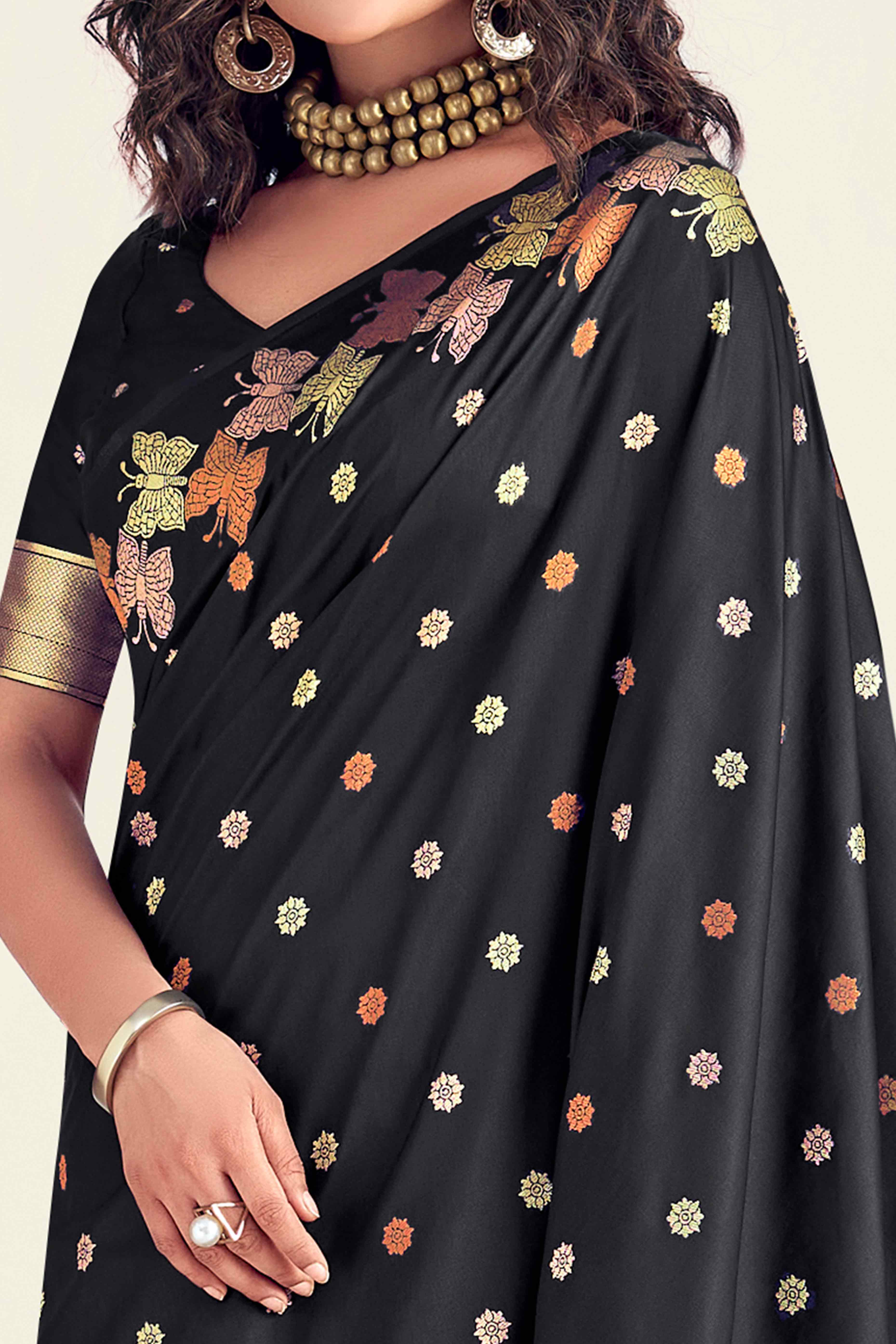 Black Banarasi Silk Saree With Zari Woven Floral & Butterfly Motifs - Image 2