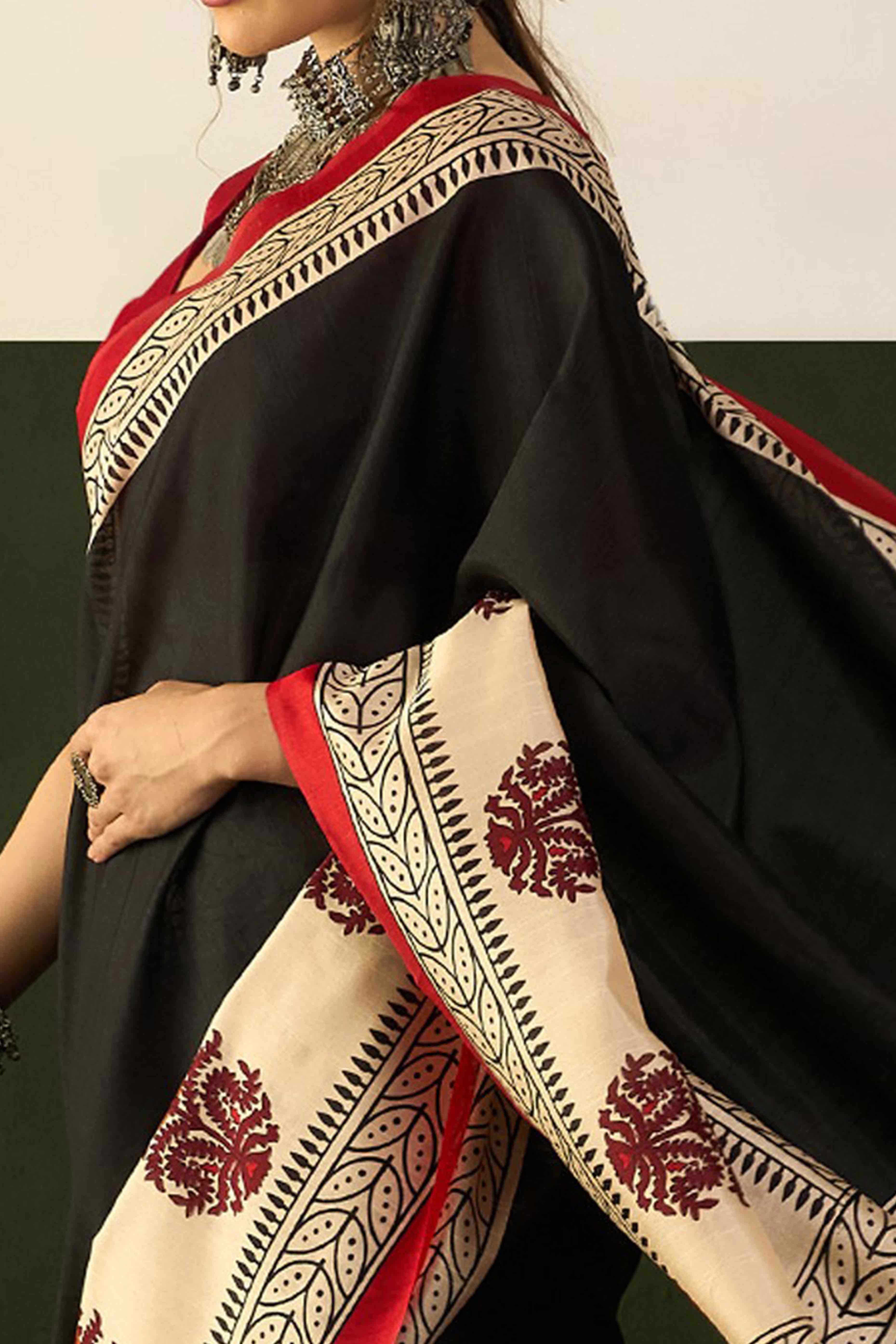 Black & Beige Printed Bhagalpuri Silk Saree - Image 2