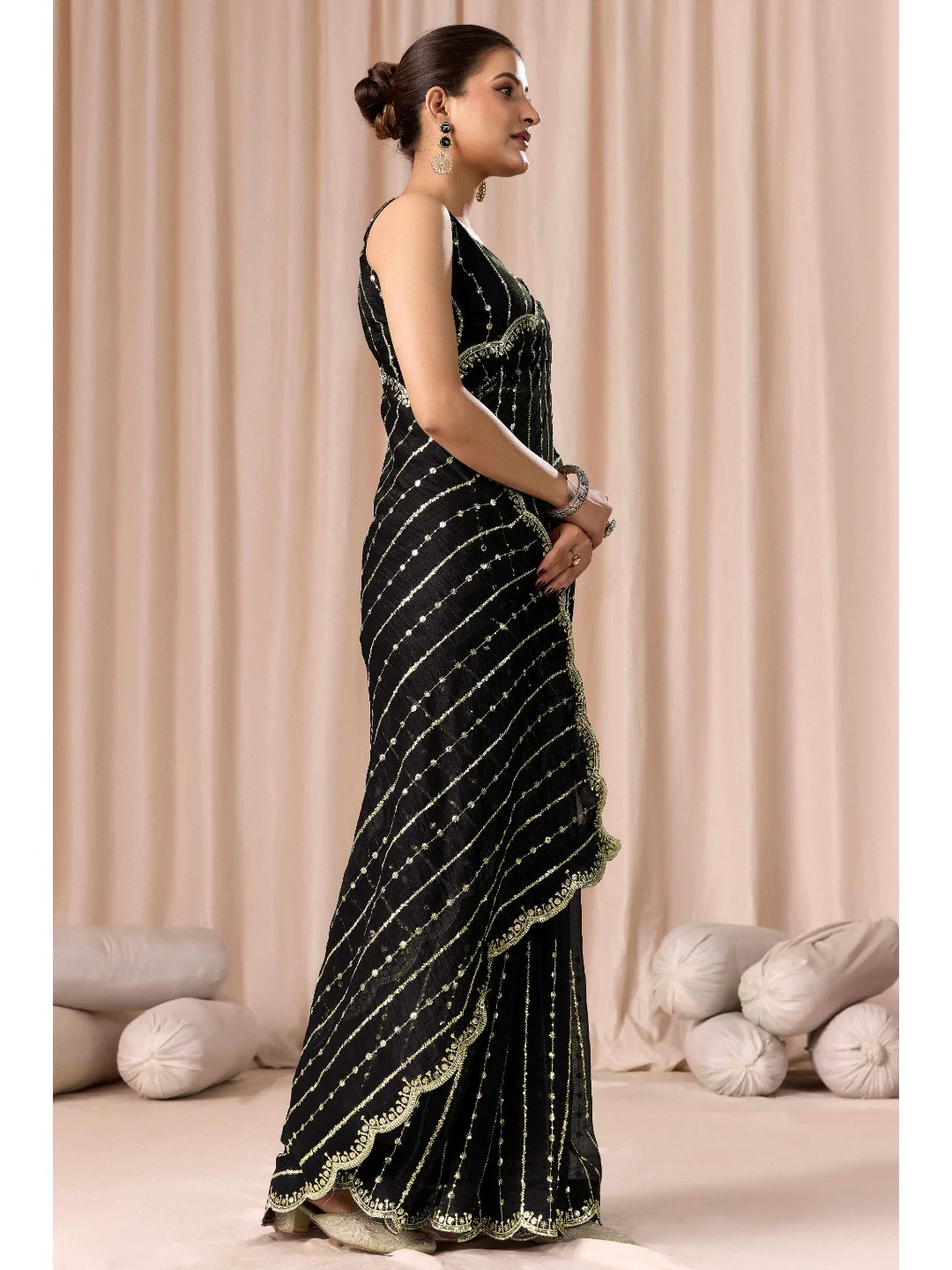 Black Crunchy Saree with Silver Embellishments - Image 4