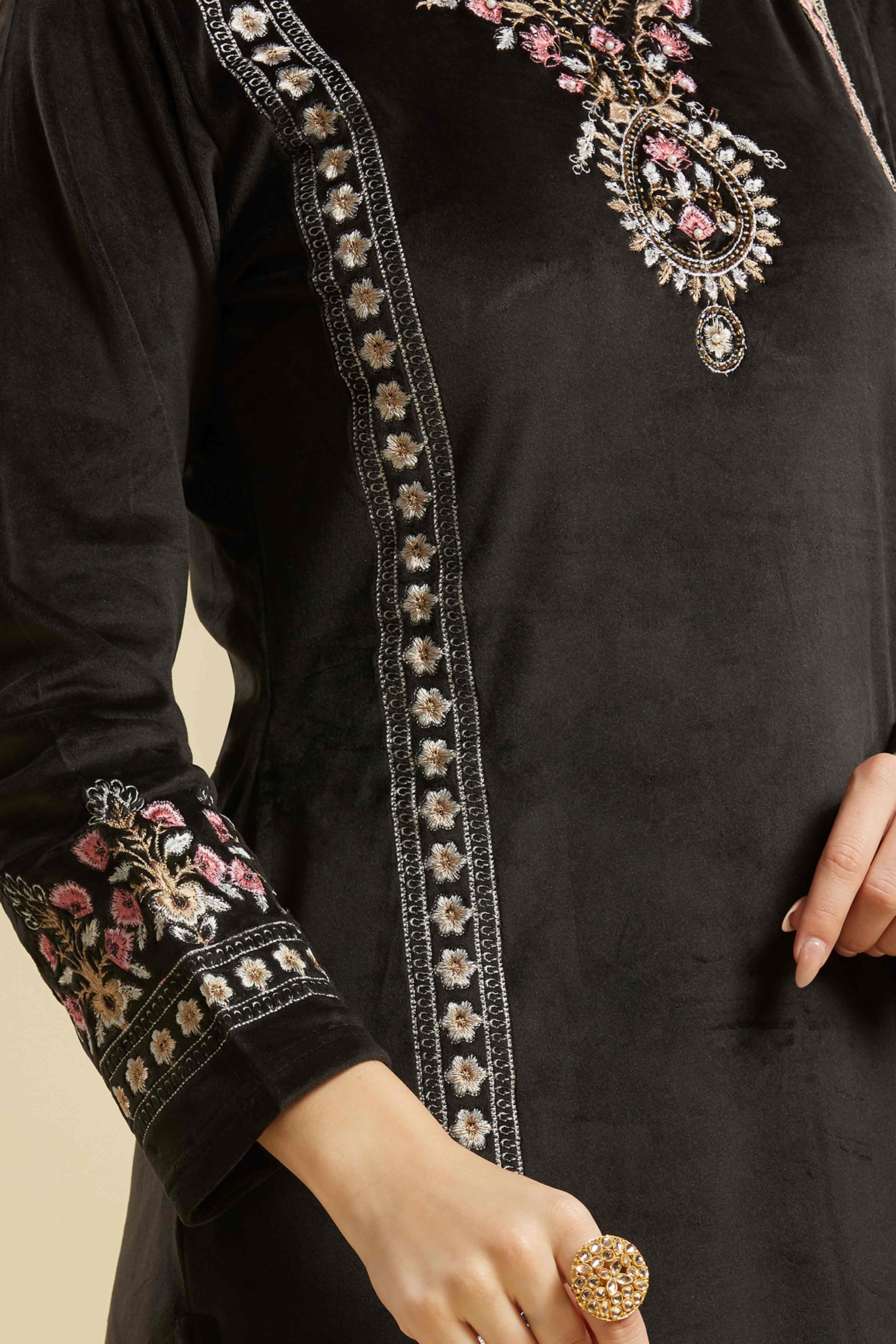 Black Embroidered Velvet Straight Salwar Suit - Image 9