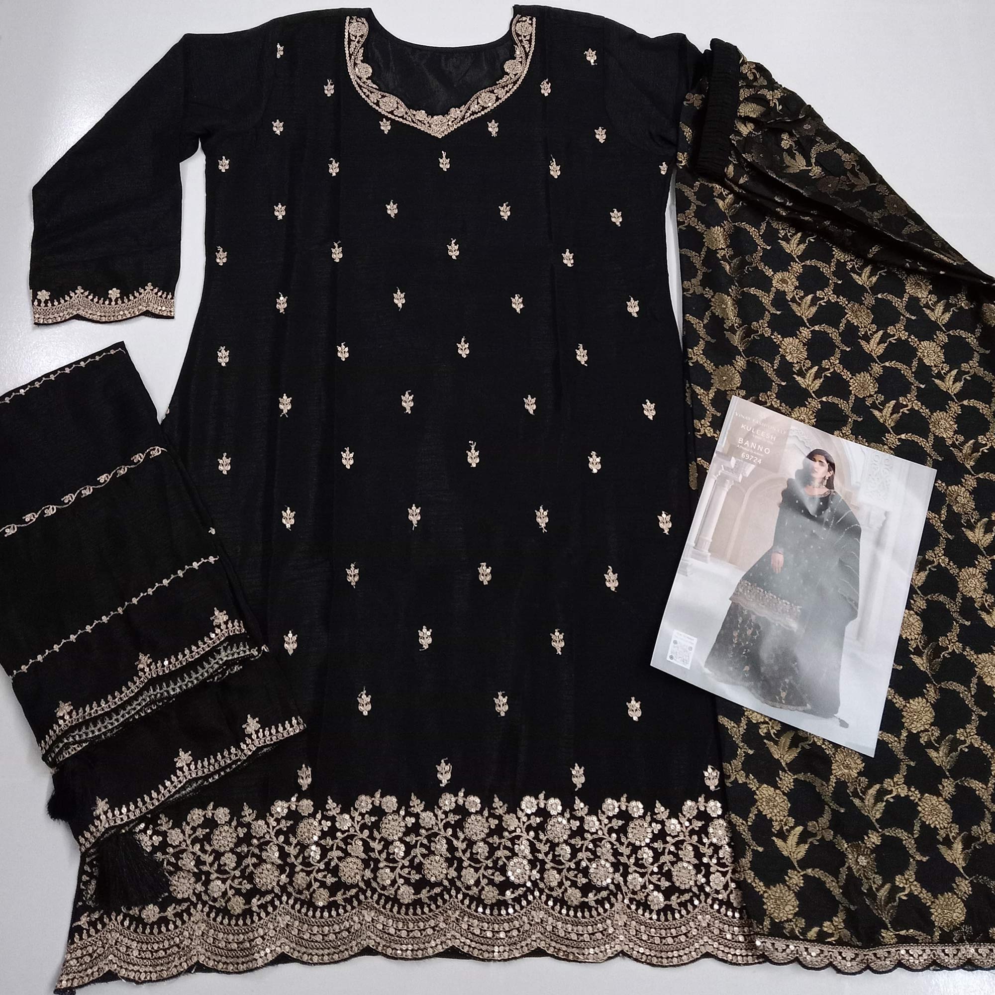 Black Floral Sequins Embroidered Chinon Palazzo Suit - Image 4