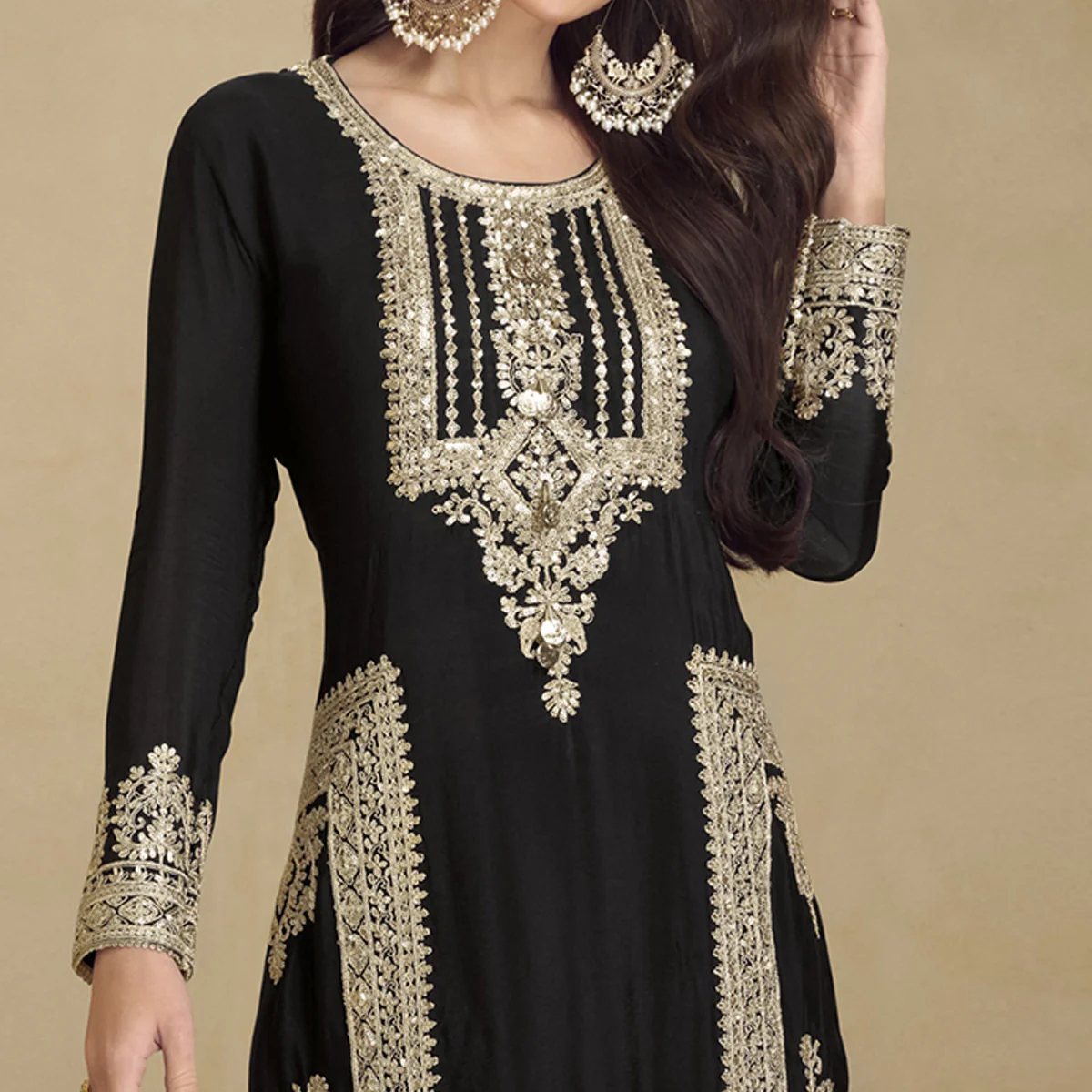 Black Floral Sequins Embroidered Georgette Semi Stitched Salwar Suit - Image 3