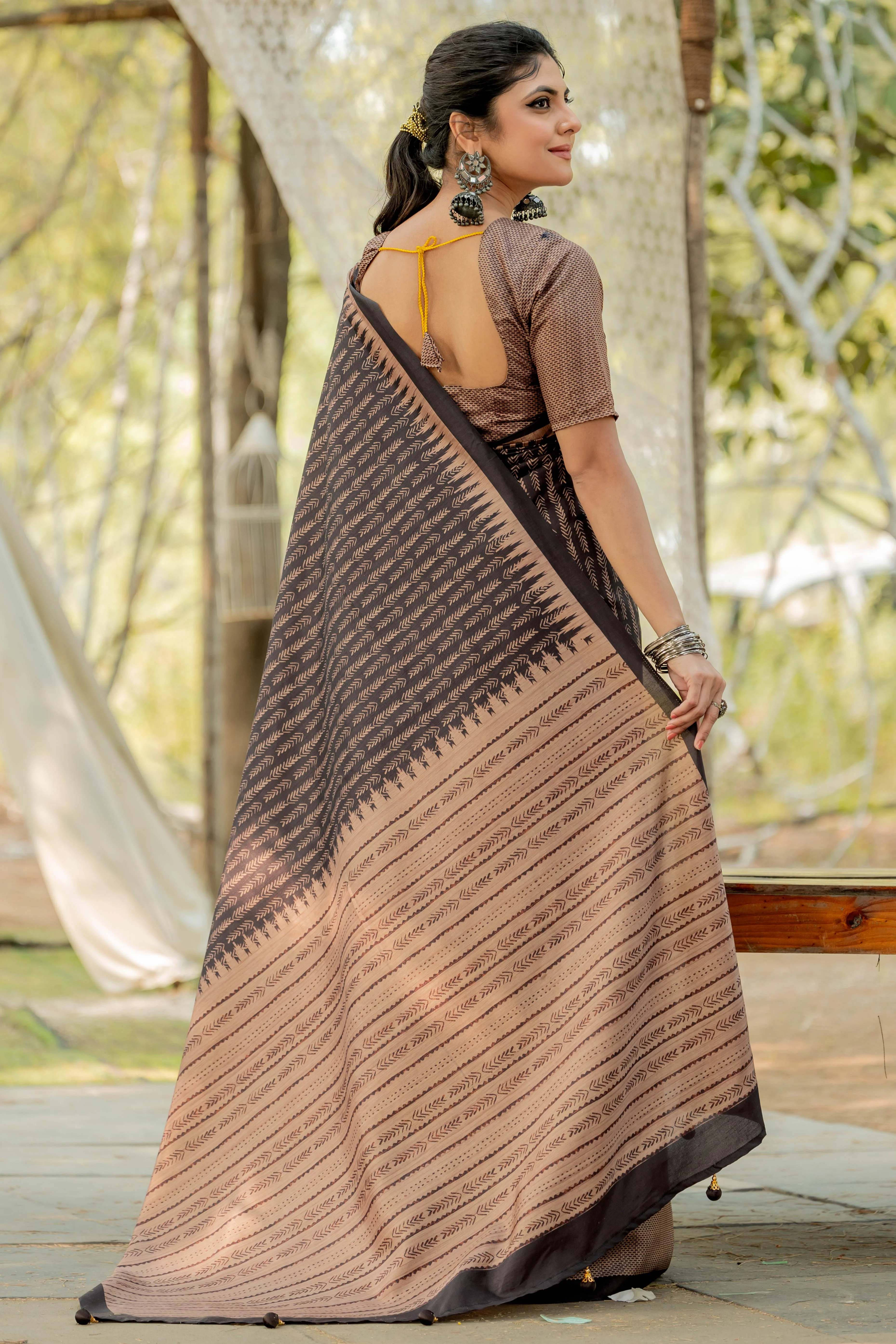 Black Kozi Cotton Silk Saree Indicating Digital Prints and Soft Tassel Edging - Image 5