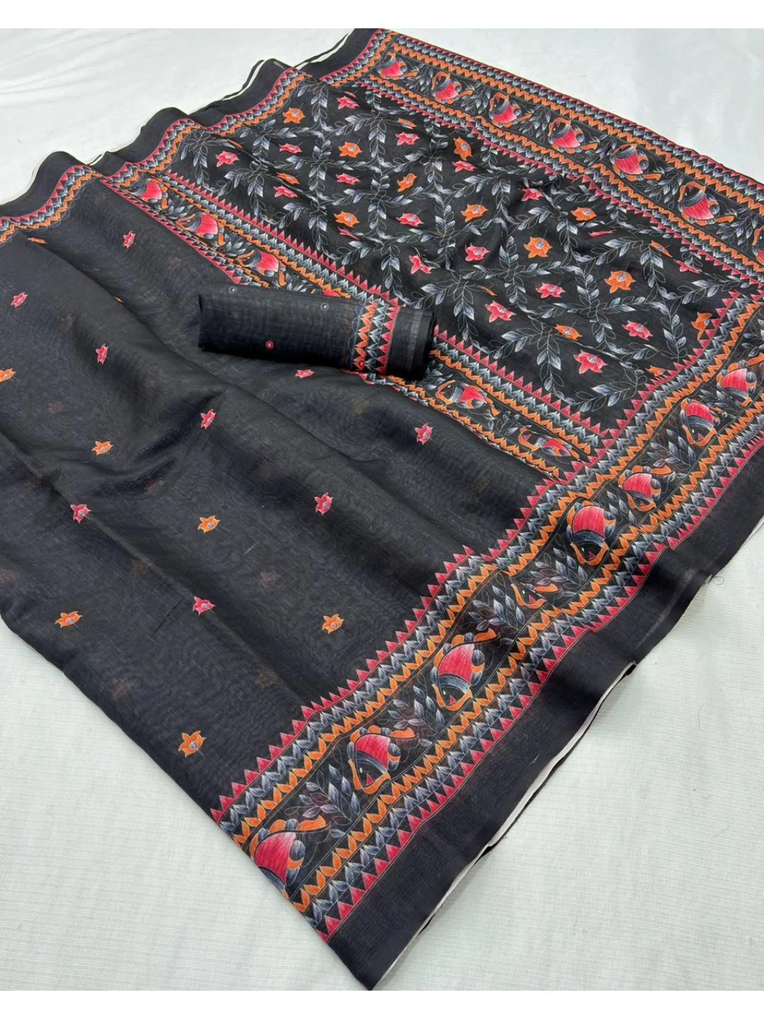 Black Linen Saree with Timeless Floral Printed Detailing for Modern Ethnic Styling - Image 2