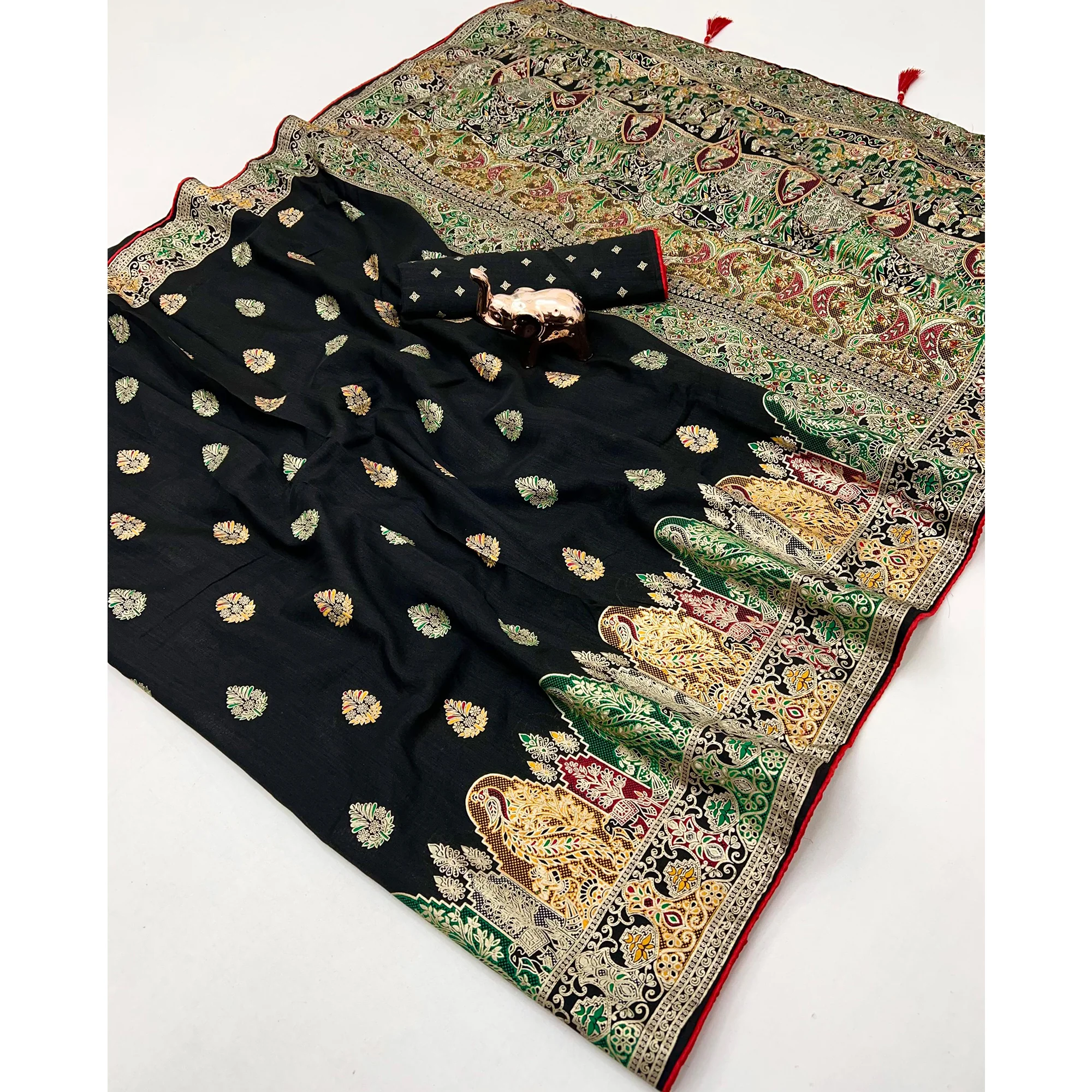 Black Luxury Pure Silk Saree Crafted With Floral Meenakari Foil Print & Trendy Tassel Pallu - Image 3