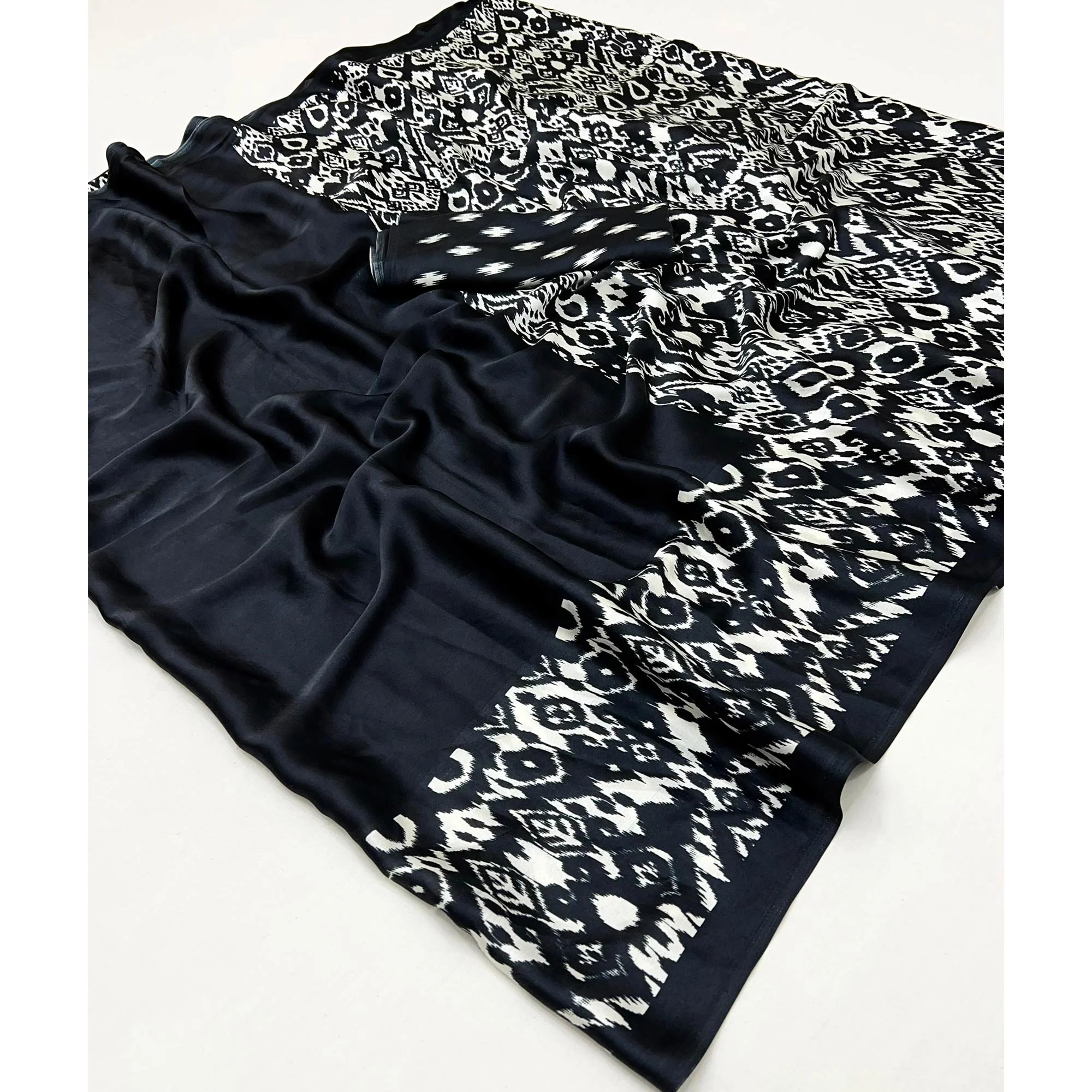 Black Patola Printed Satin Crepe Saree - Image 4