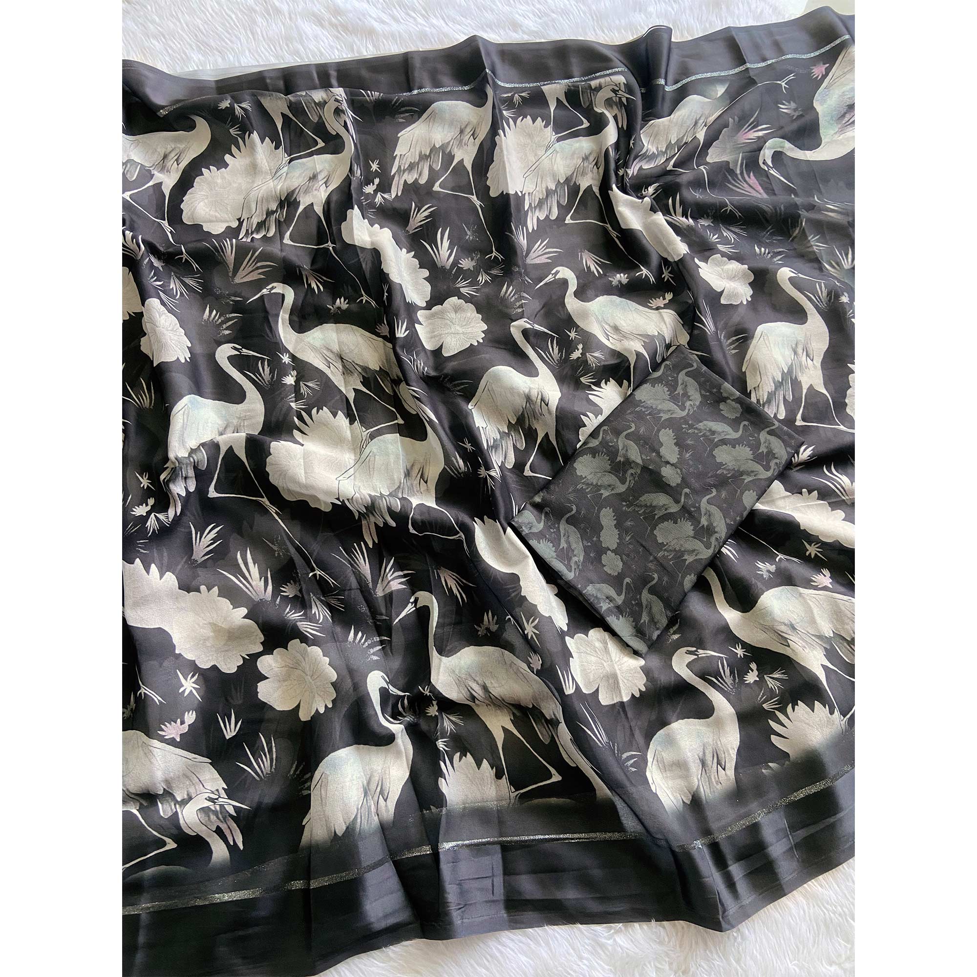 Black Printed Moss Chiffon Saree With Zari Woven Border - Image 3