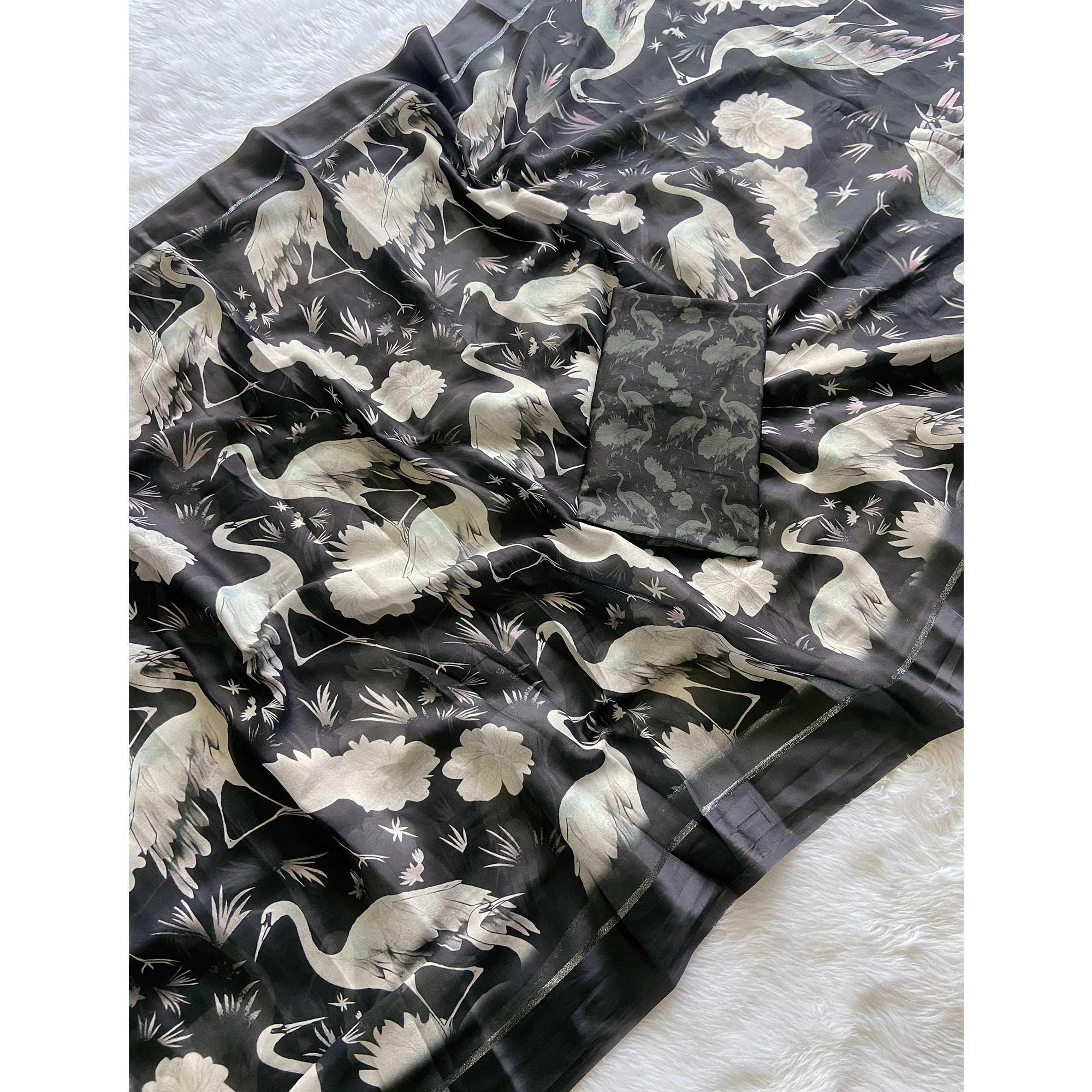 Black Printed Moss Chiffon Saree With Zari Woven Border - Image 5