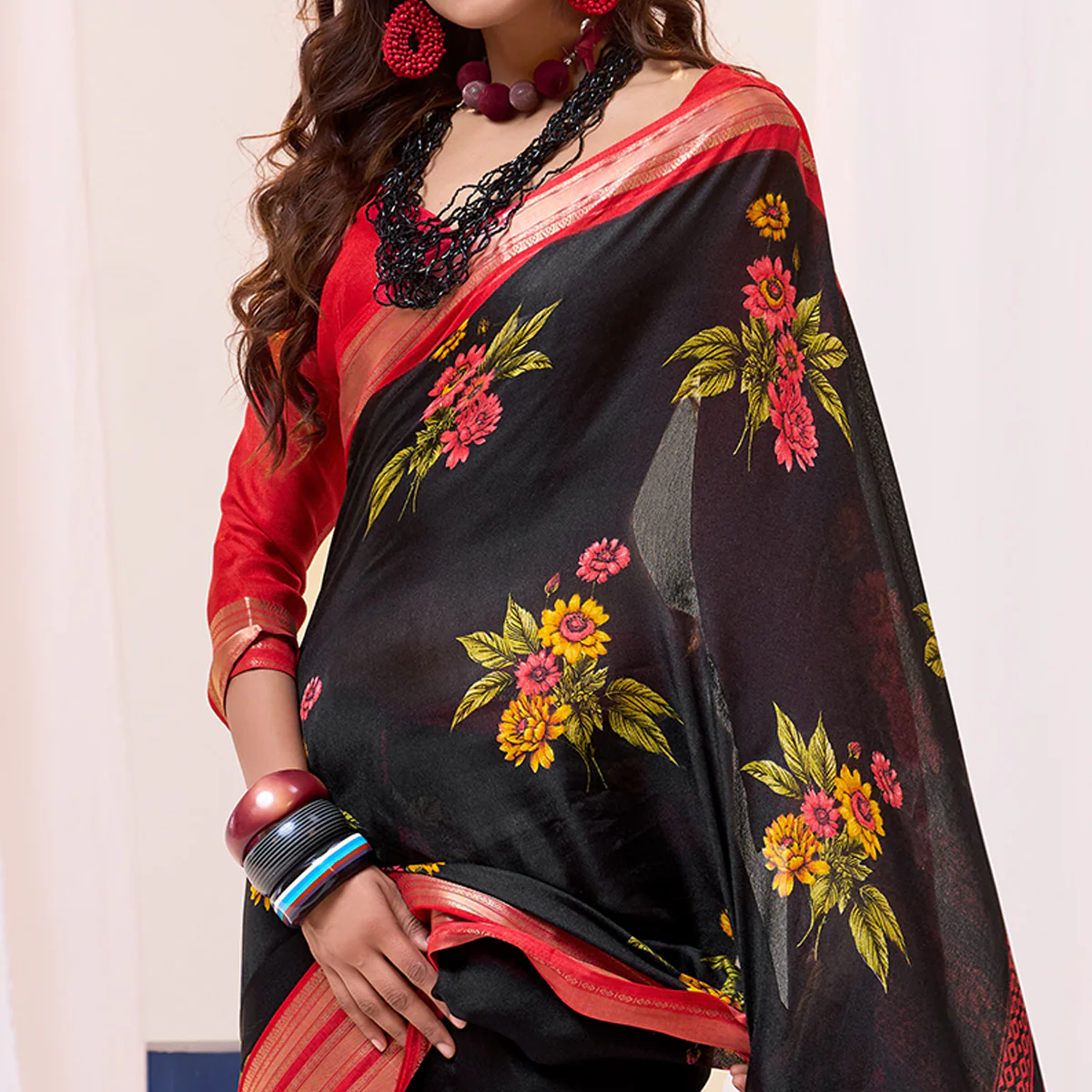 Black & Red Floral Printed Cotton Blend Saree With Woven Border - Image 3