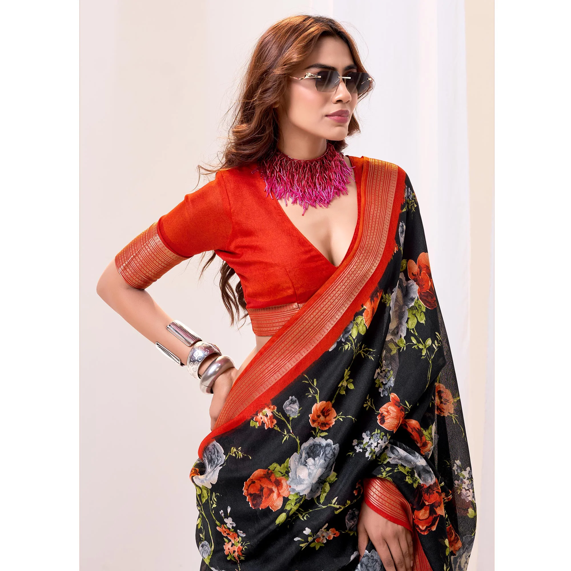 Black & Red Floral Printed Cotton Blend Saree With Woven Border - Image 3
