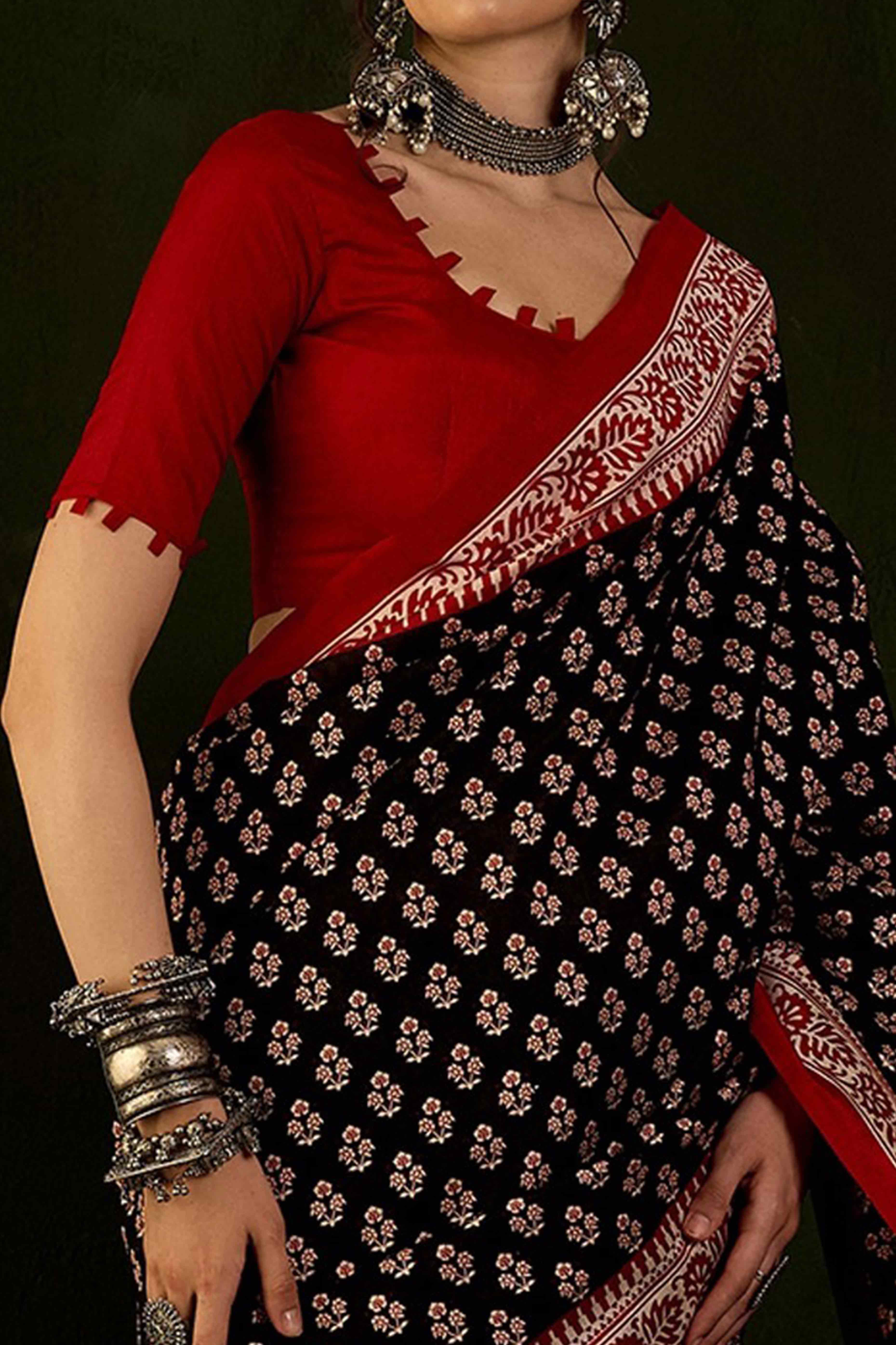 Black & Red Printed Bhagalpuri Silk Saree - Image 2
