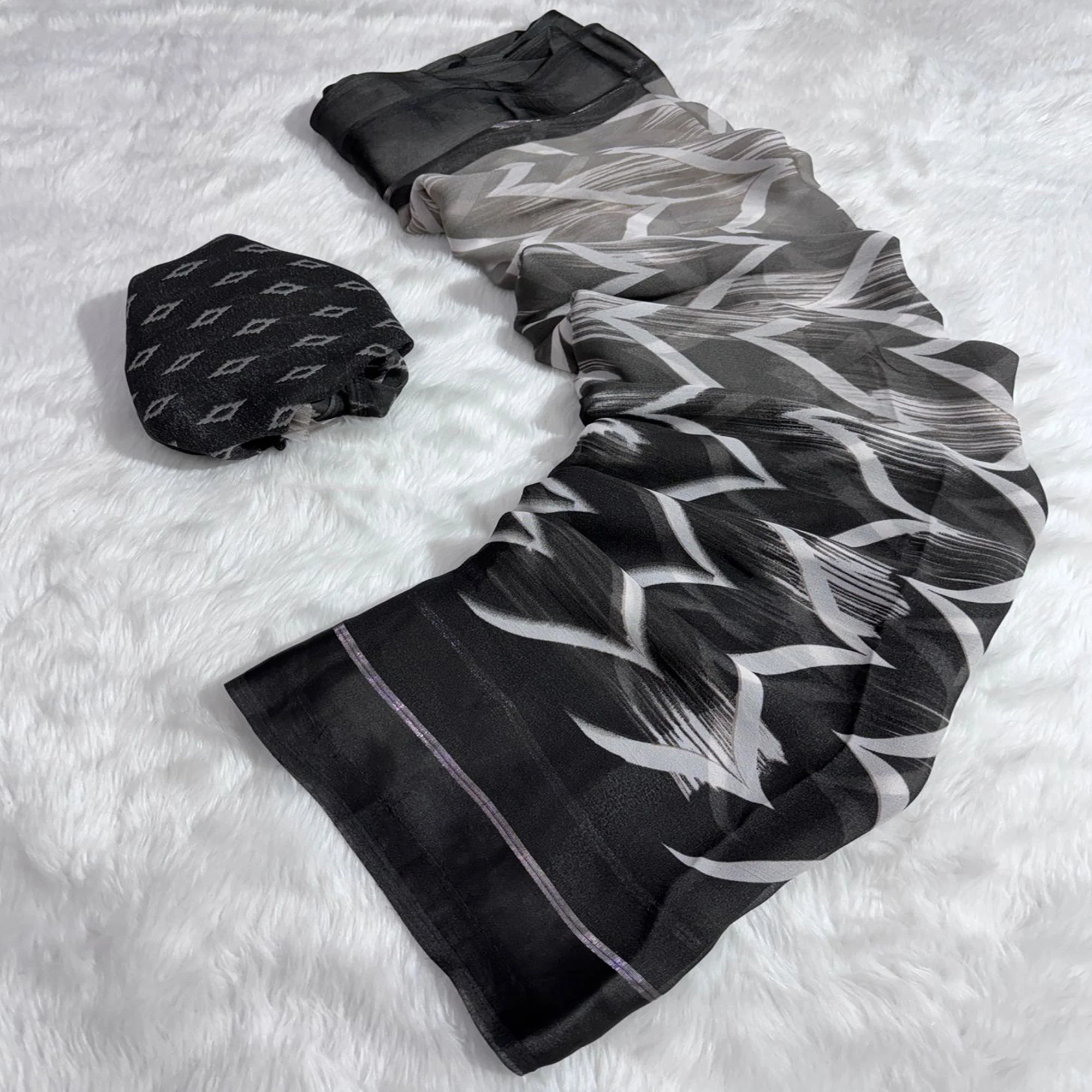 HELFAB-GULSHAN-BLACK