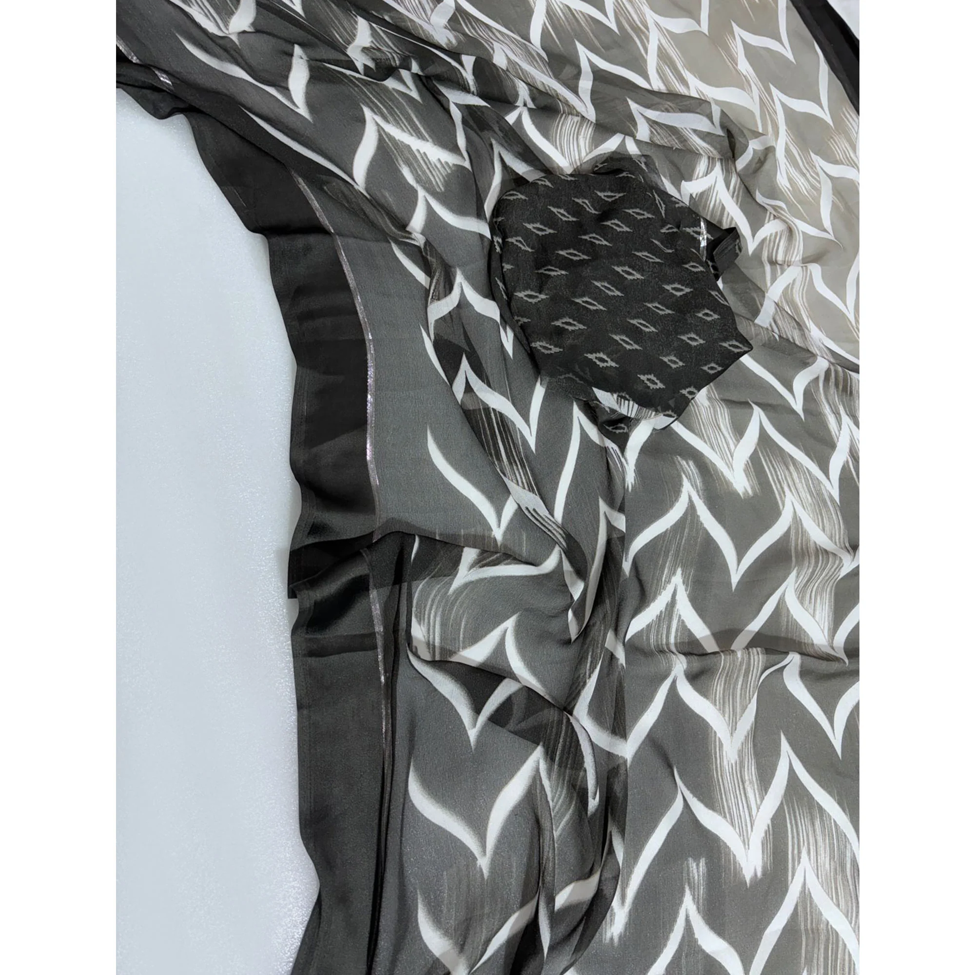 HELFAB-GULSHAN-BLACK - Image 6