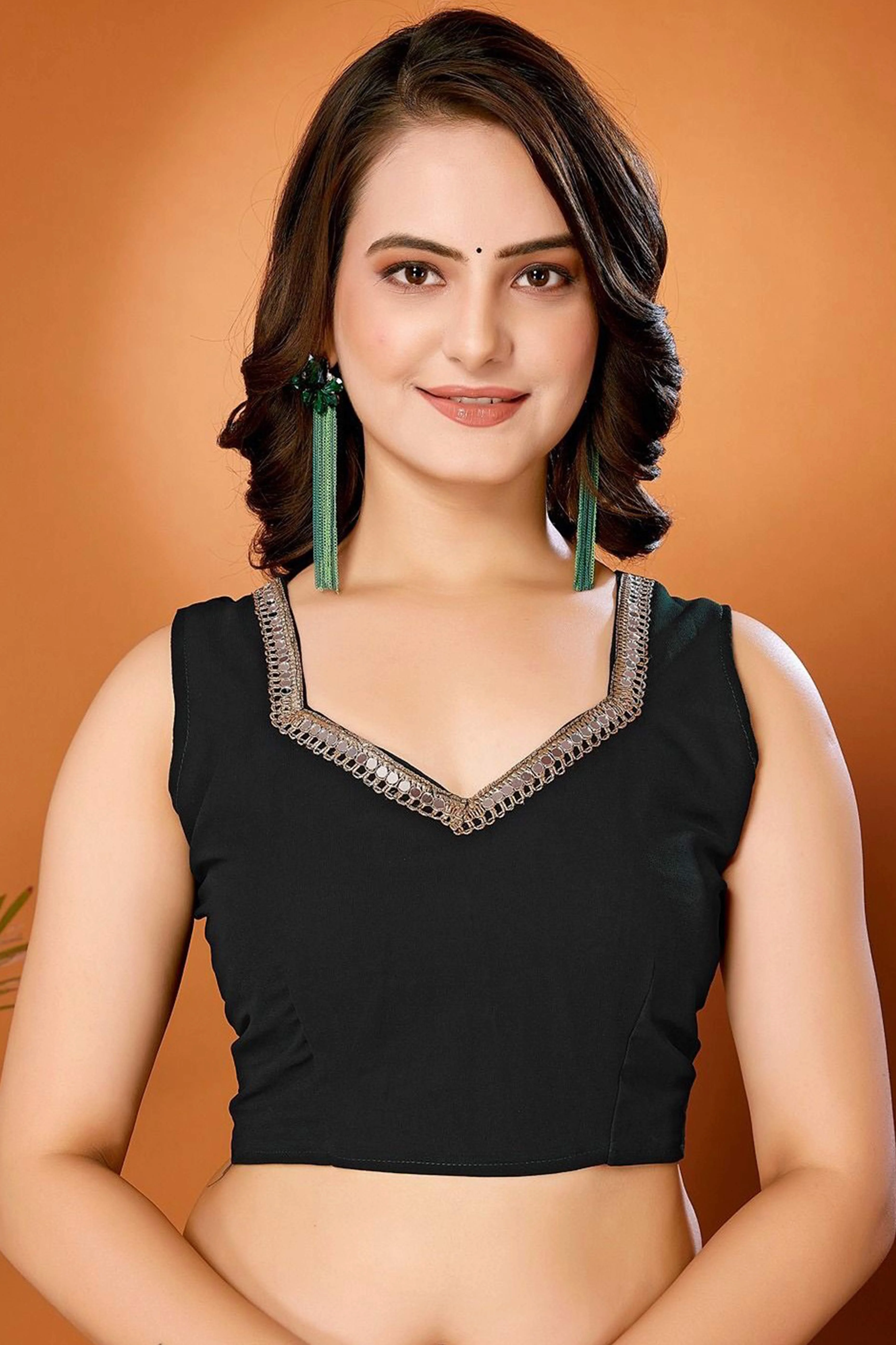 Black Solid Georgette Saree With Mirror Border - Image 5