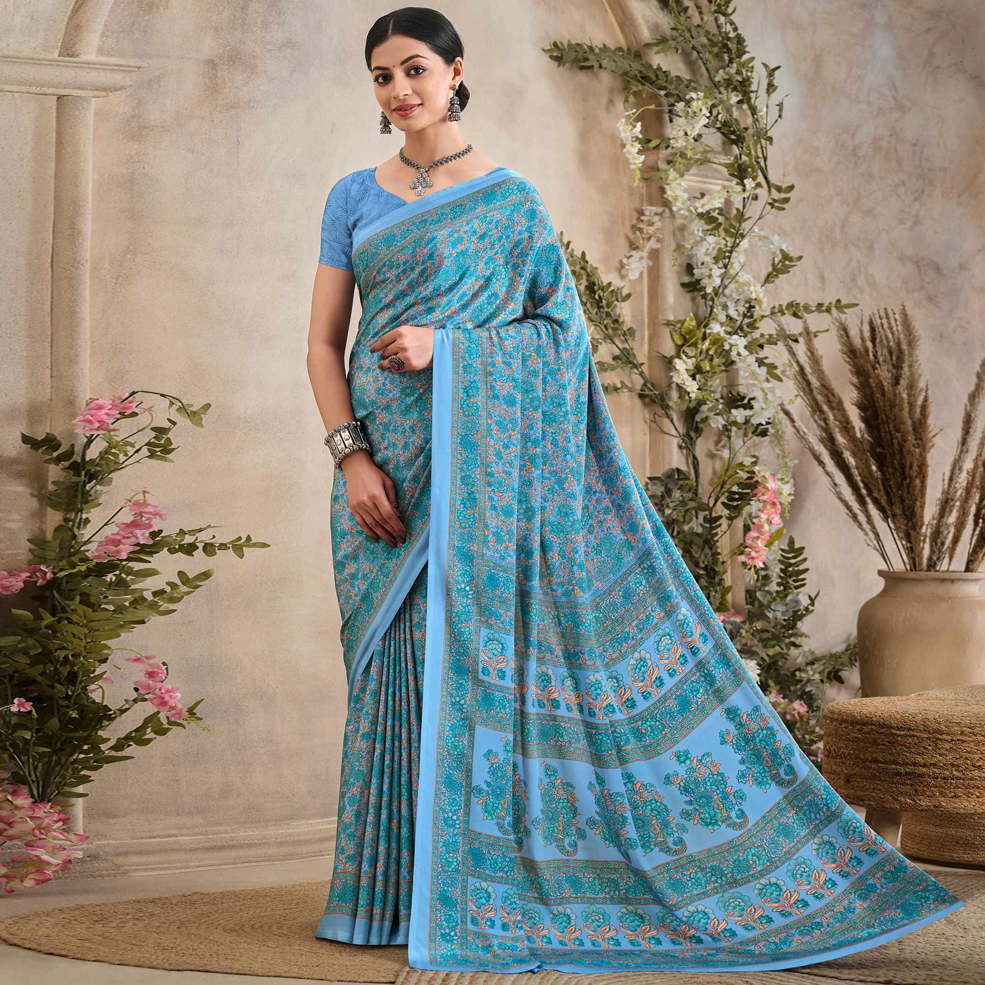 Blue Crepe Silk Floral Printed Saree - Image 2