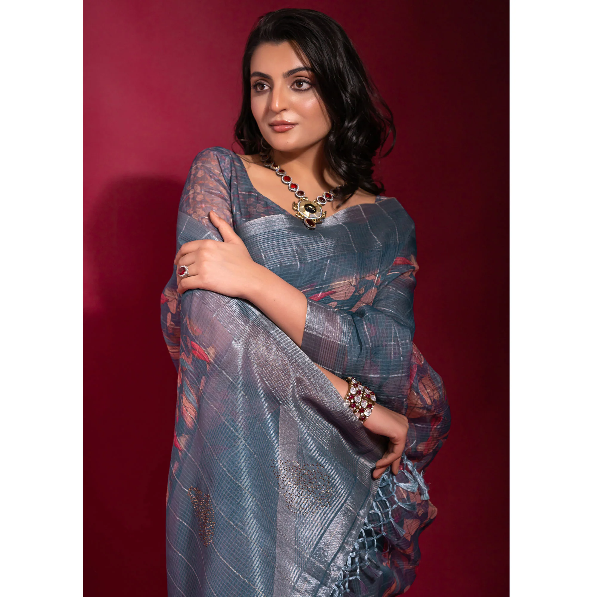 Blue Digital Printed With Zari Work Linen Saree - Image 4