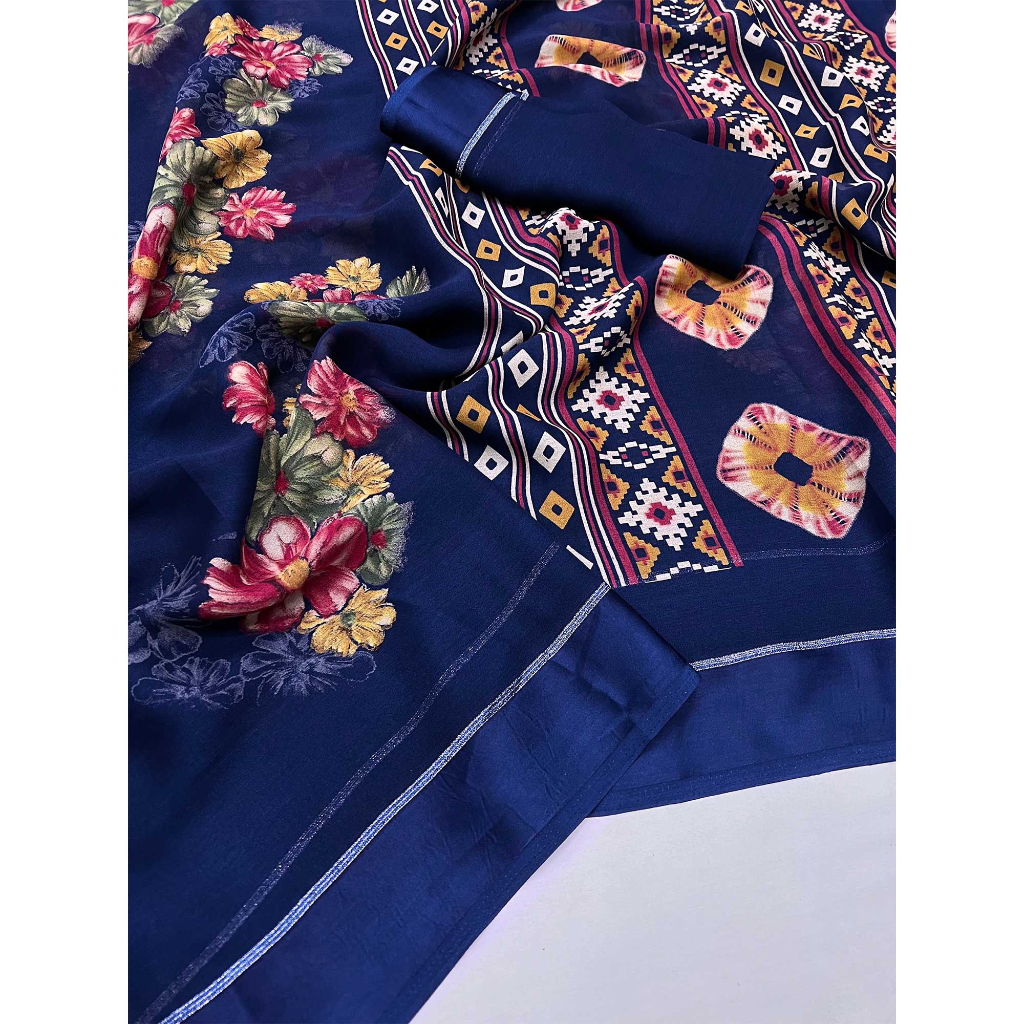 Blue Floral Printed Georgette Saree With Fancy Zari Border - Image 3
