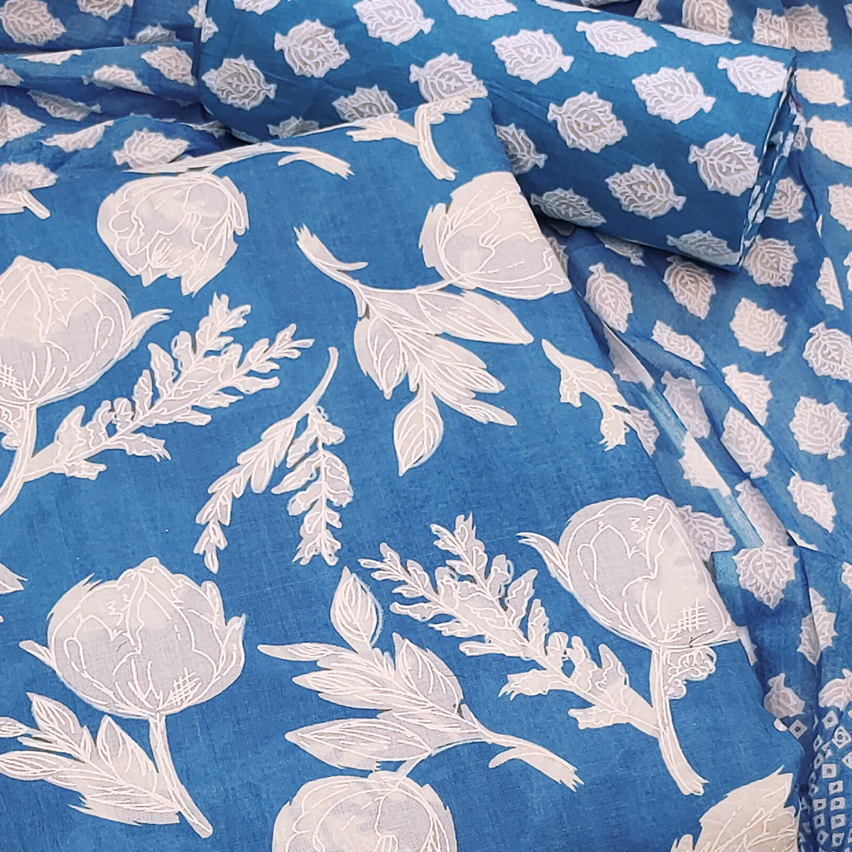 Blue Floral Printed Pure Cotton Dress Material - Image 2