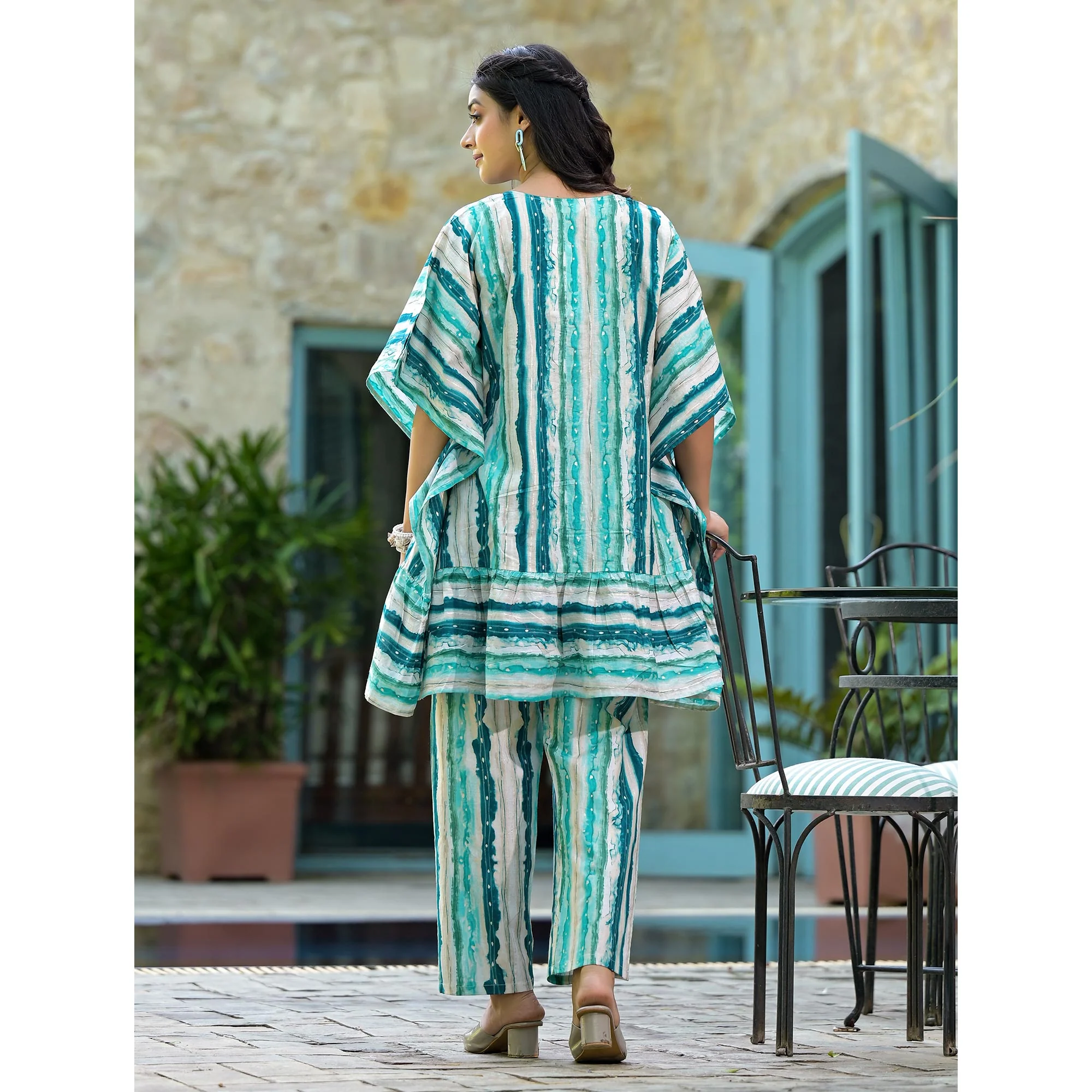 Blue Foil Printed Cambric Cotton Kaftan Style Co-Ord Set - Image 6