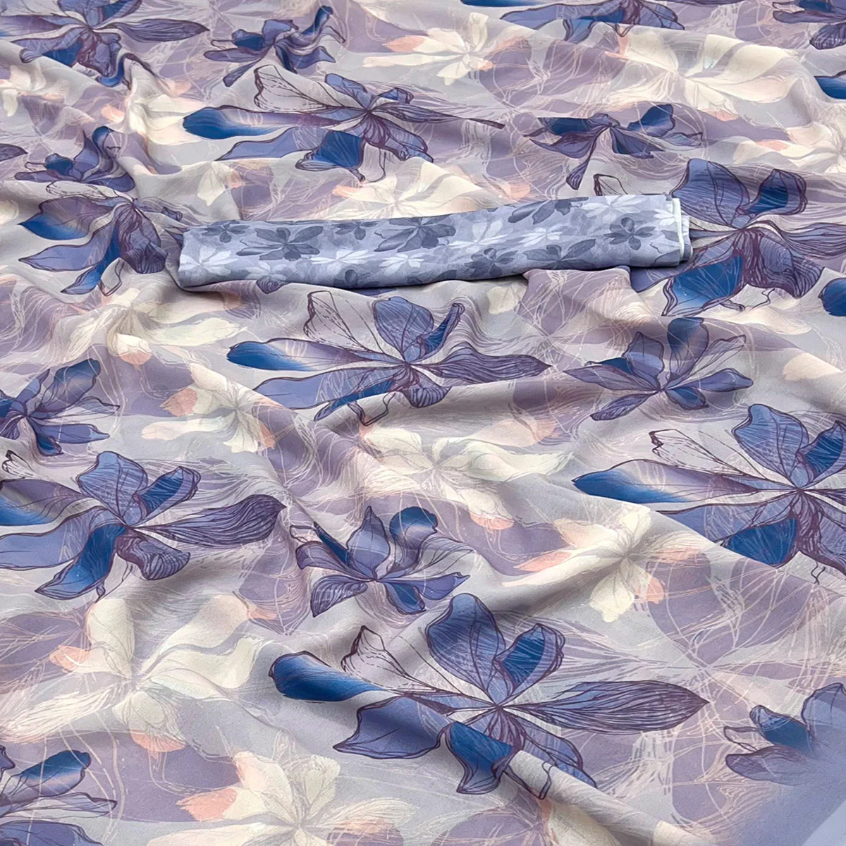 Blue Georgette Saree With Elegant Floral Digital Print - Image 2