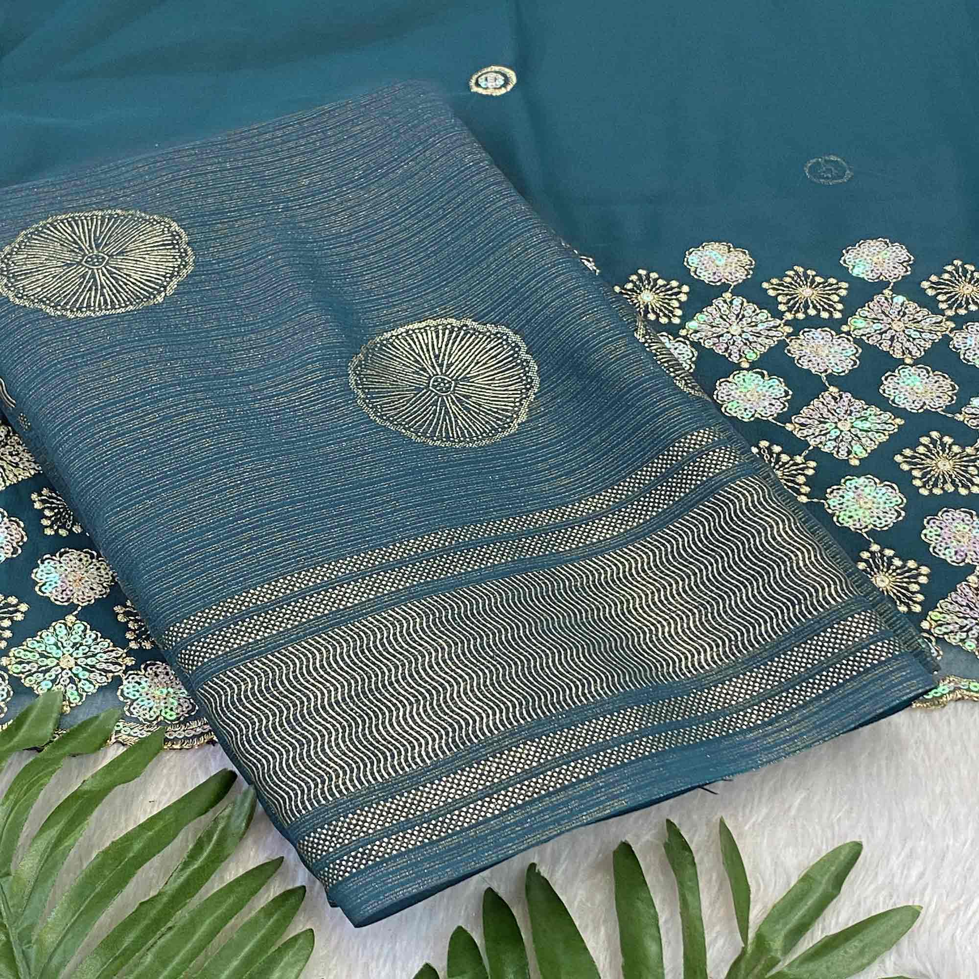 Blue Georgette Saree With Shimmering Floral Foil Print & Tassel Accented Pallu - Image 3