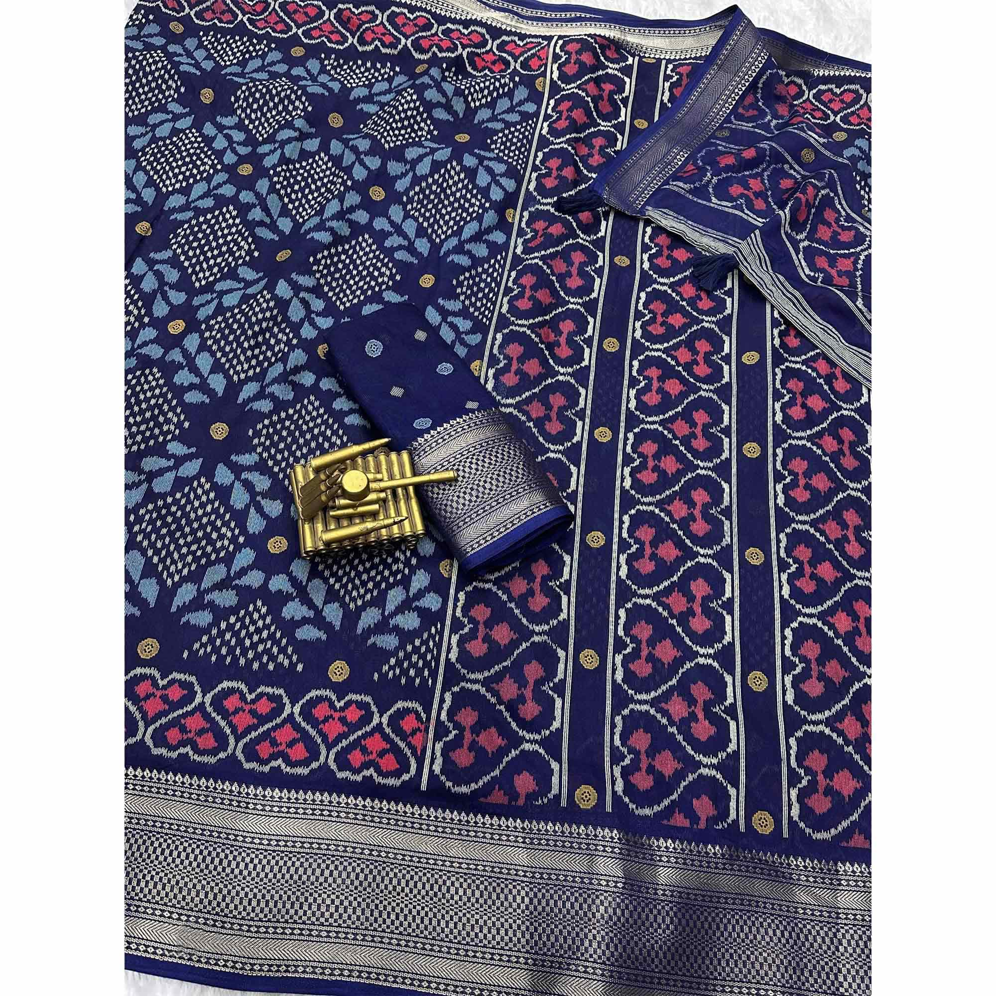 Blue Ikkat Printed Cotton Silk Saree - Image 4