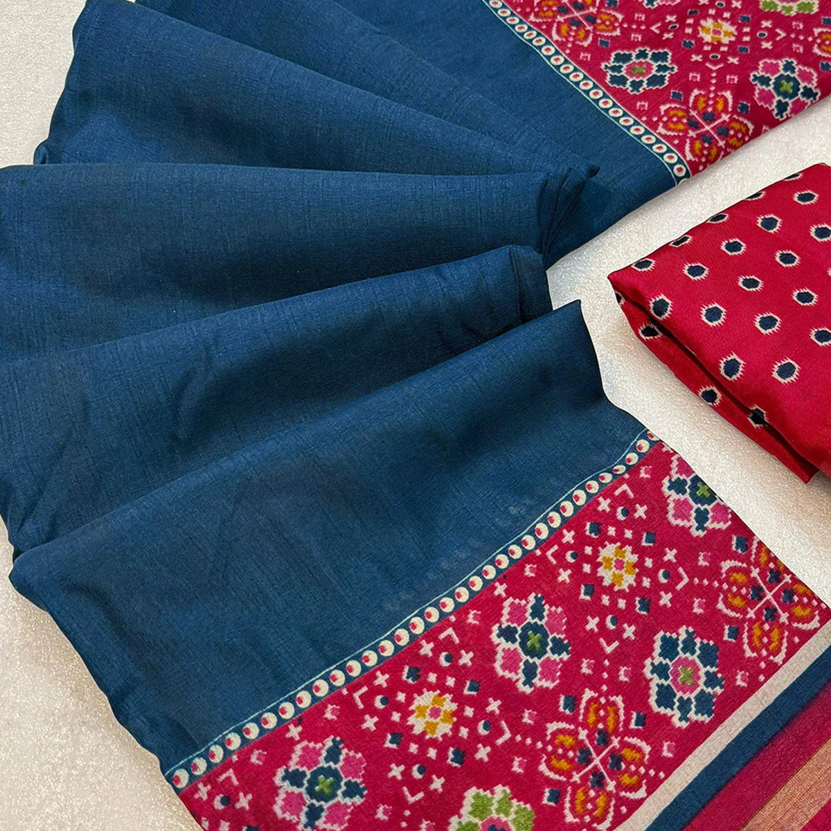 Blue Kashmiri Print Tussar Silk Blend Saree With Intricate Rich Pallu & Lustrous Golden Border - Image 2
