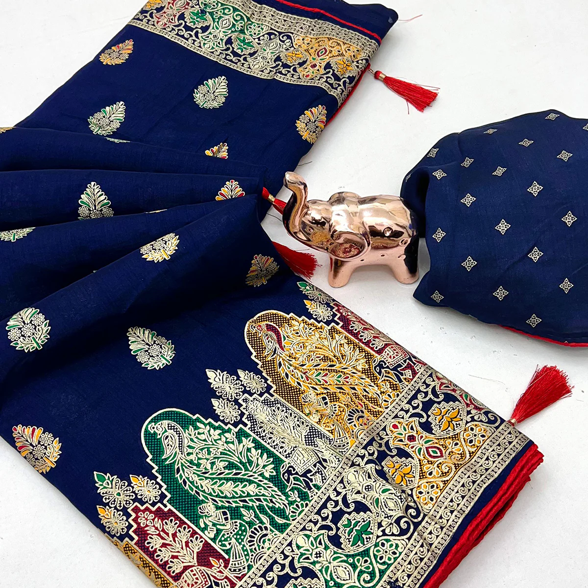 Blue Luxury Pure Silk Saree Crafted With Floral Meenakari Foil Print & Trendy Tassel Pallu - Image 2