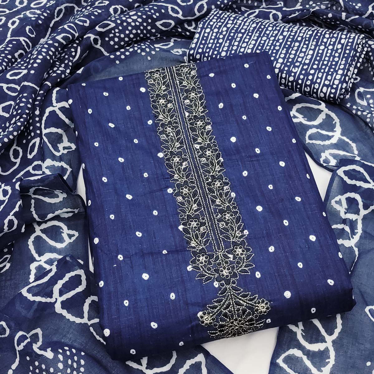 Blue Pure Cotton Dress Material Showcasing Floral & Bandhani Prints With Elegant Neck Embroidery - Image 2