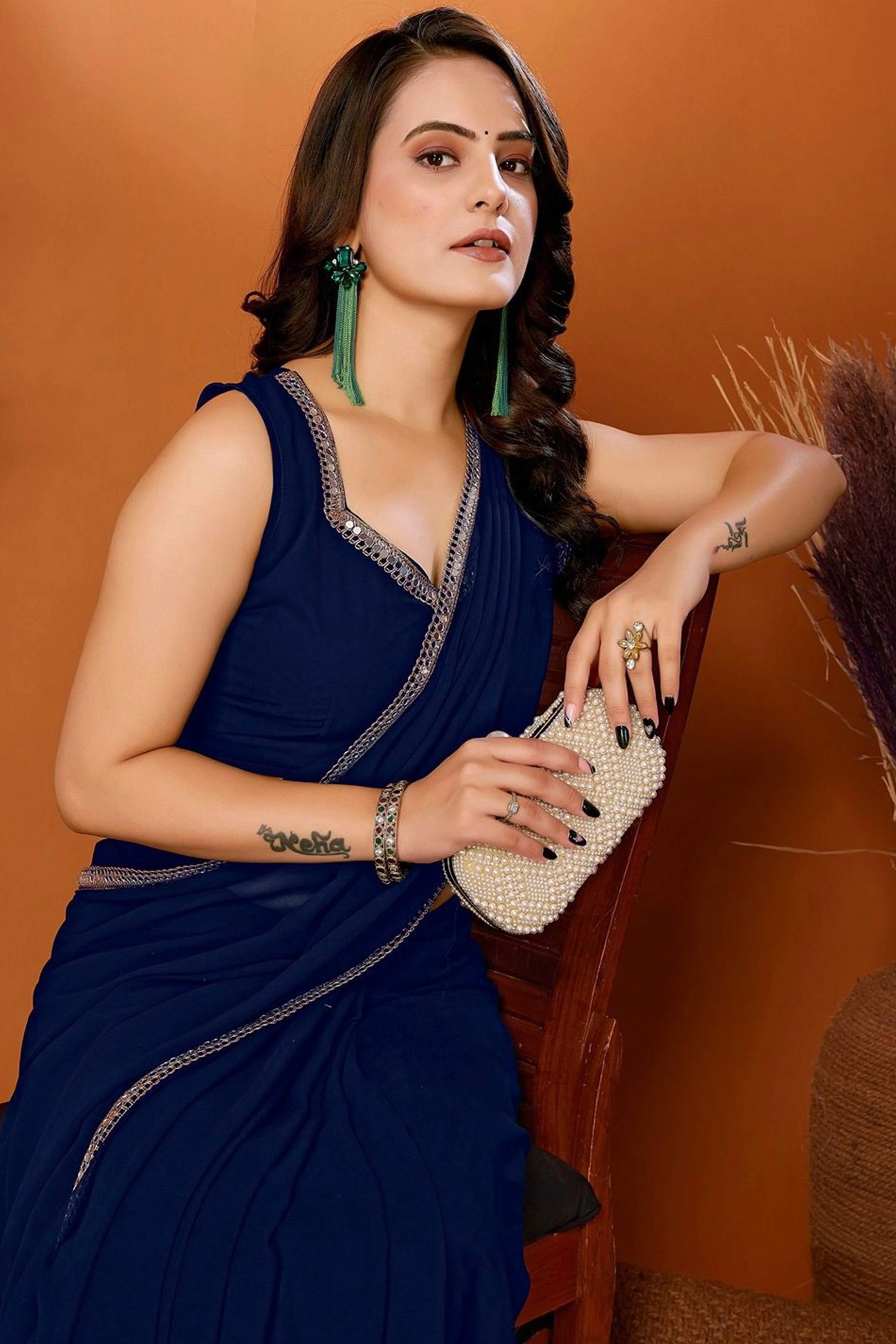 Blue Solid Georgette Saree With Mirror Border - Image 4