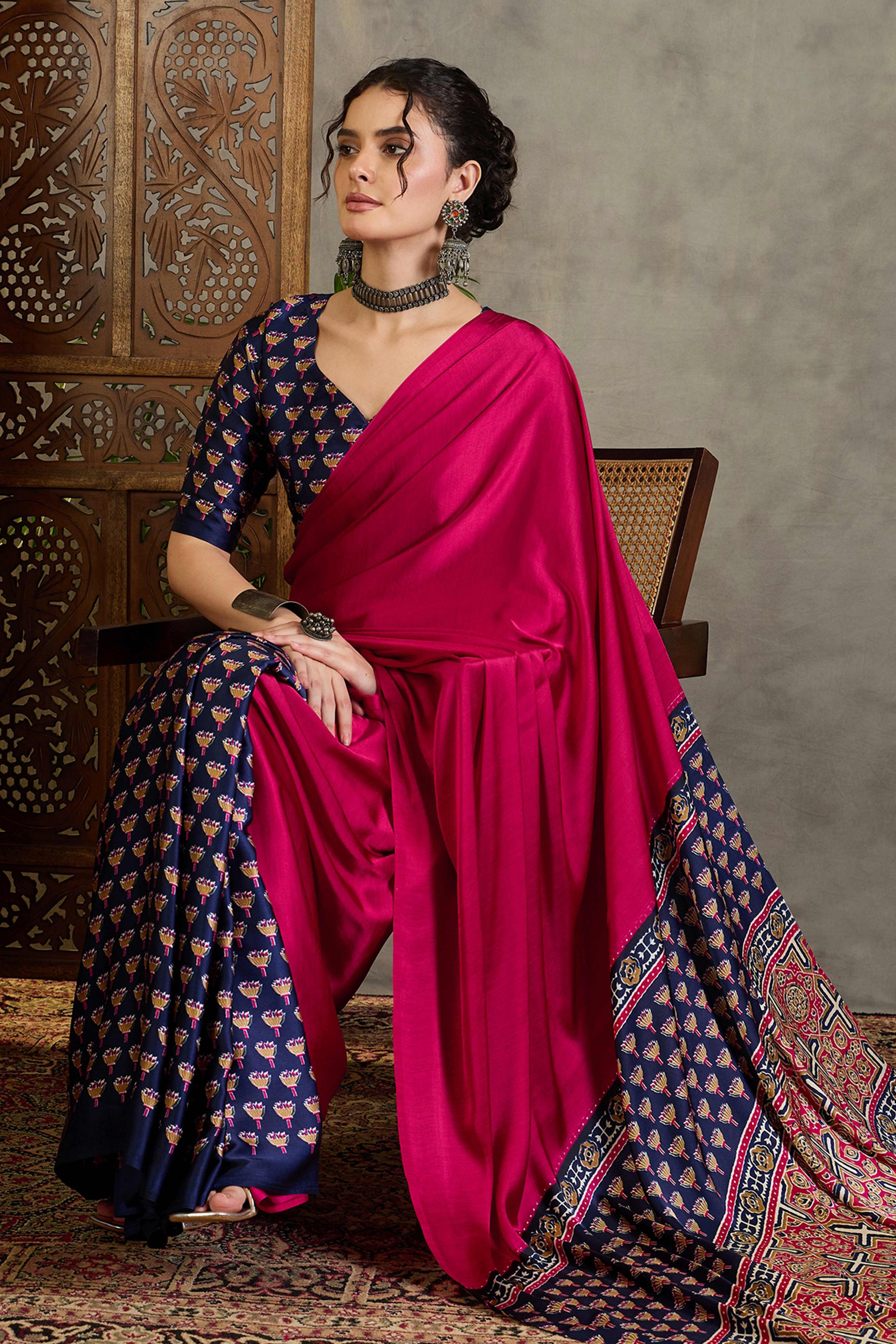 Blue Solid Modal Satin Saree Highlighted with Classic Ajrakh Pallu Design - Image 6
