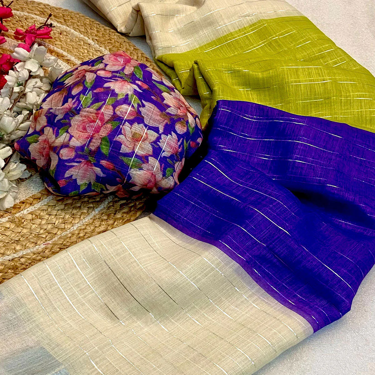 Blue Zari Weaving Linen Saree - Image 2