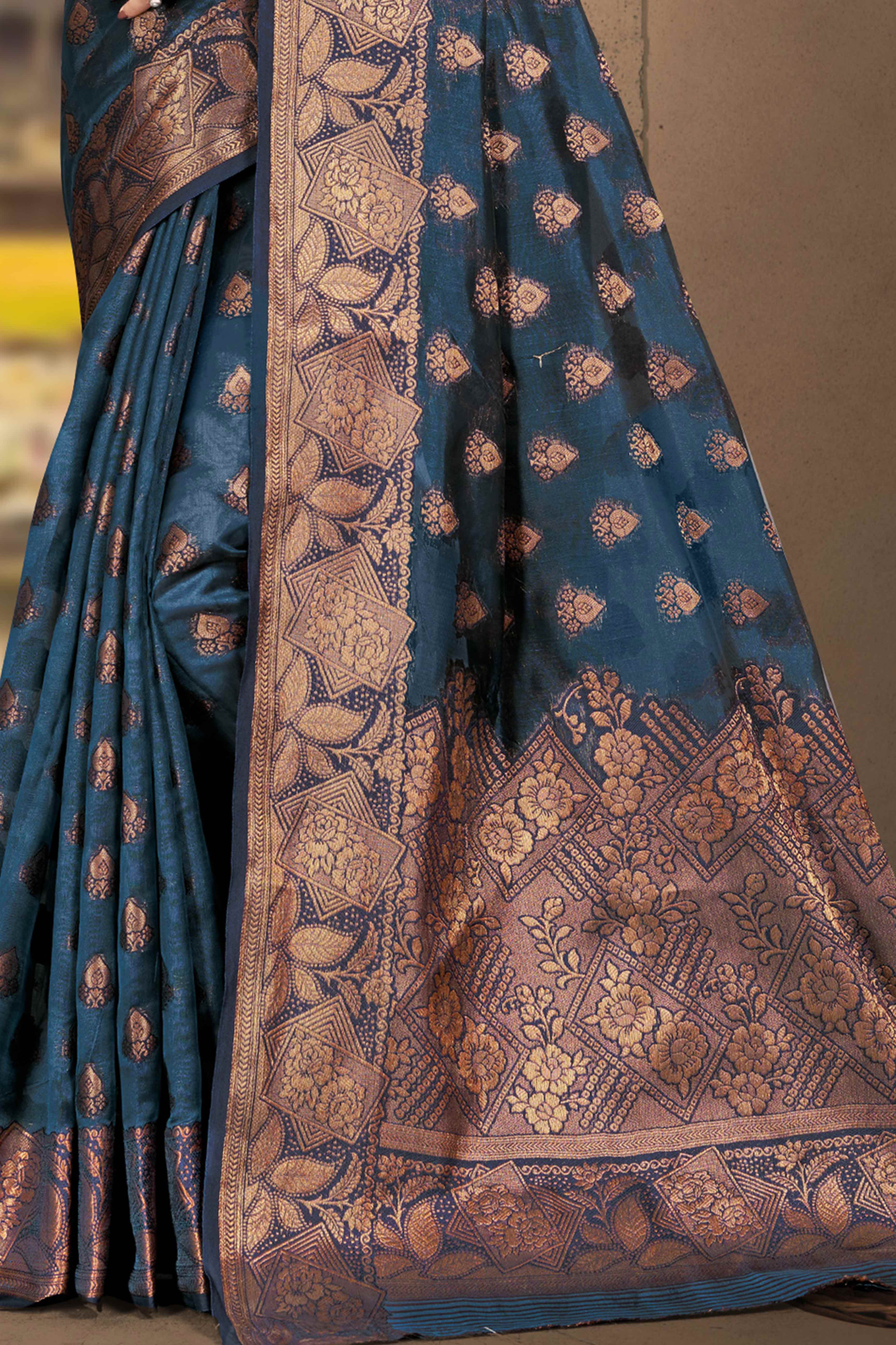 Bluyish Grey Floral Woven Cotton Silk Saree - Image 4