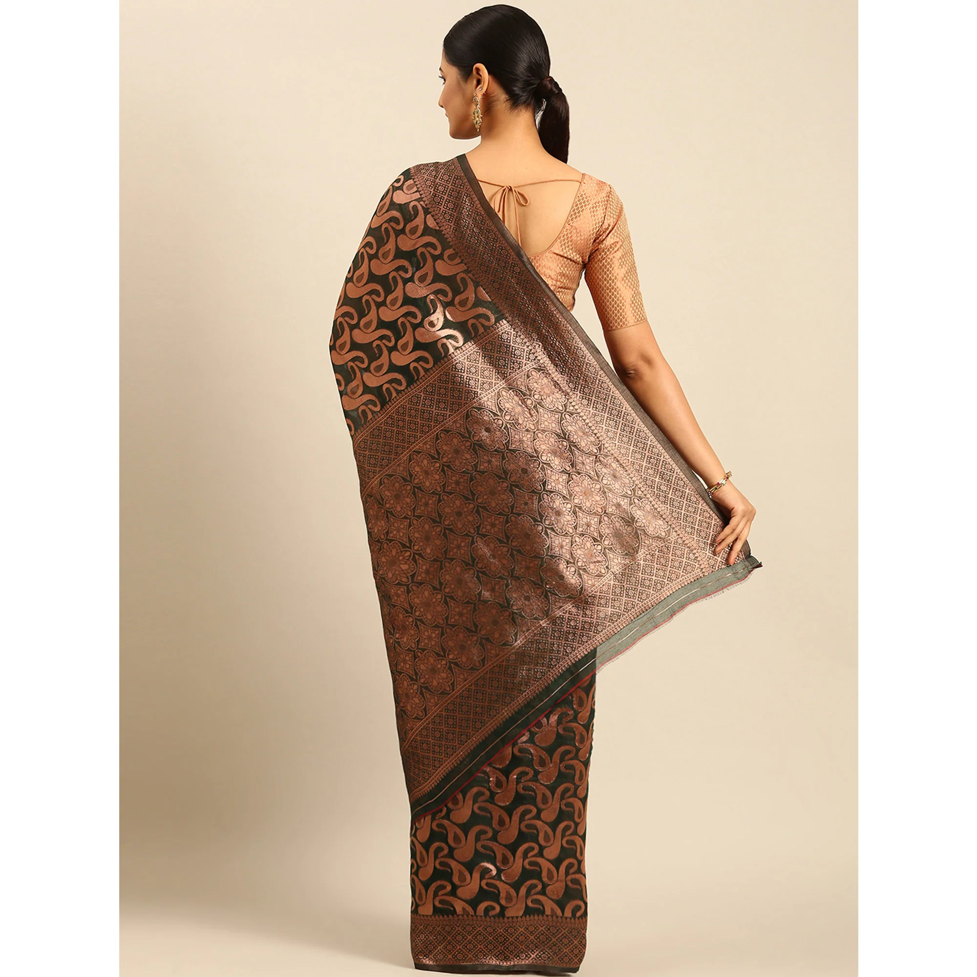 Bottle Green Floral Woven Cotton Silk Saree - Image 5