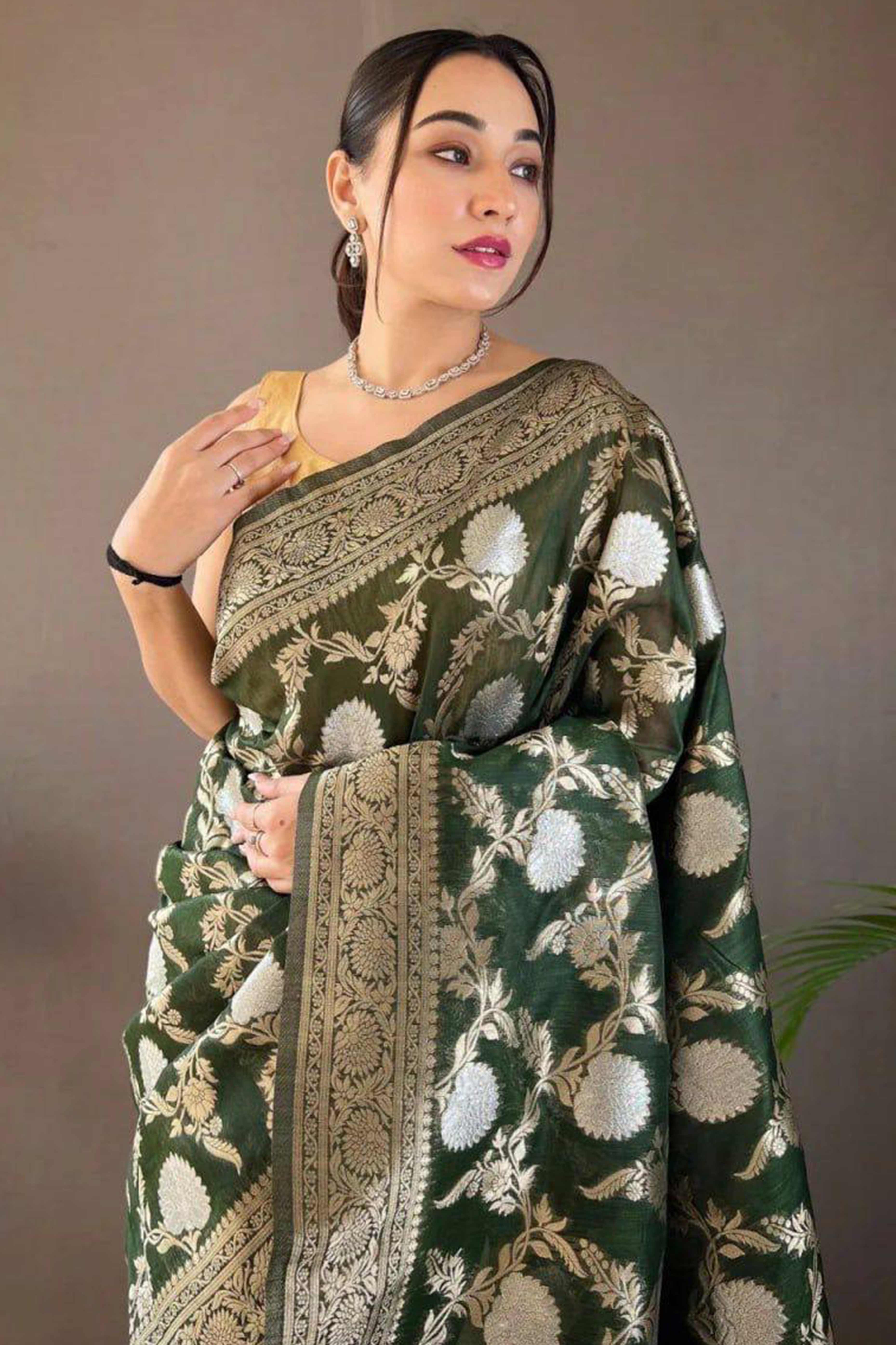 Bottle Green Floral Woven Cotton Silk Saree - Image 4
