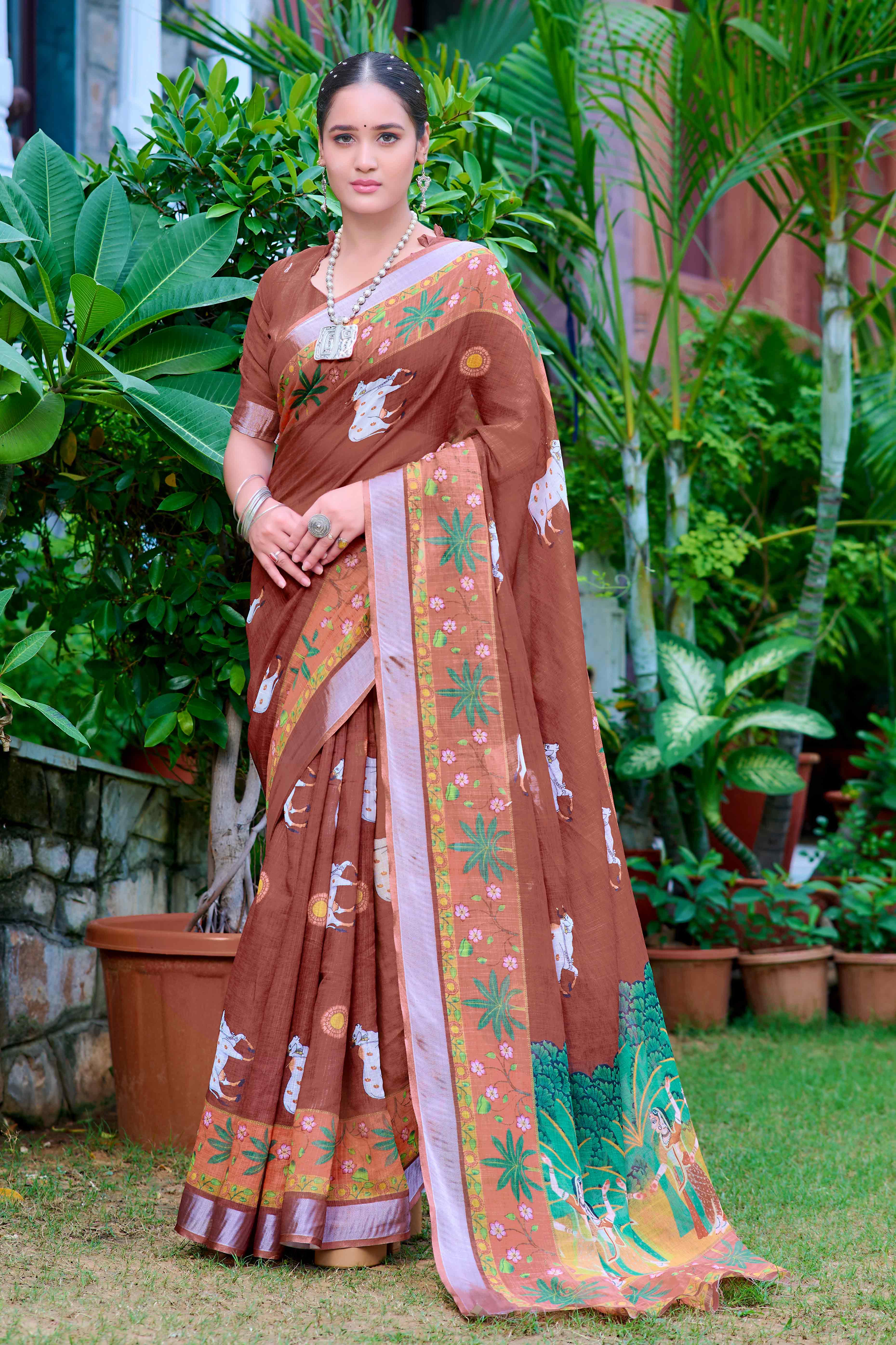 Brown Floral Printed Linen Saree - Image 5