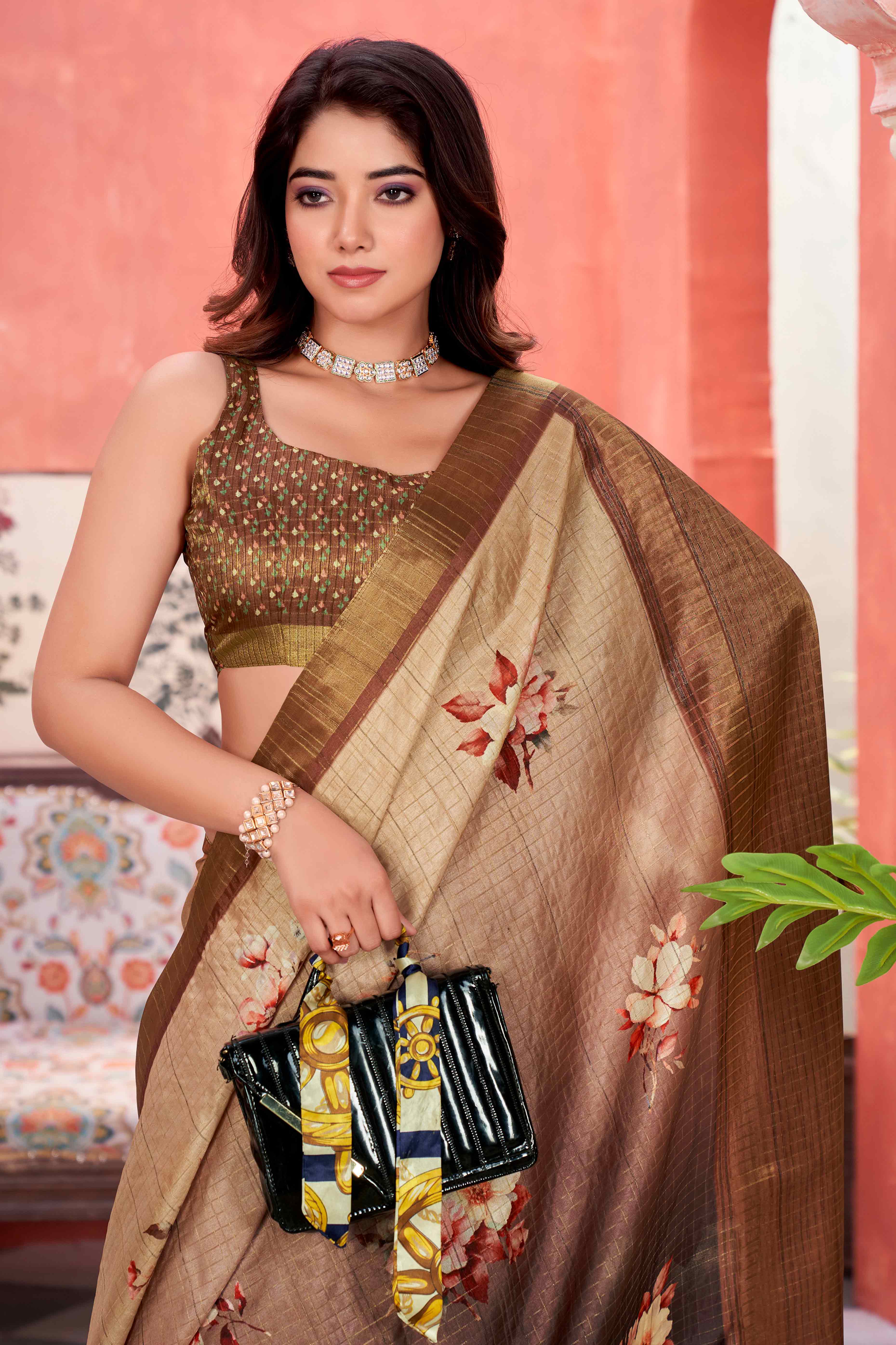 Brown Floral Soft Silk Blend Saree with Digital Prints - Image 3